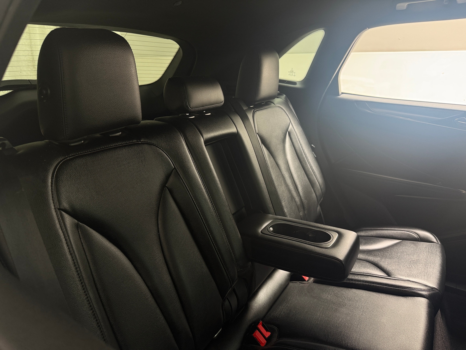 Thumbnail: 2017 Lincoln MKC - 5