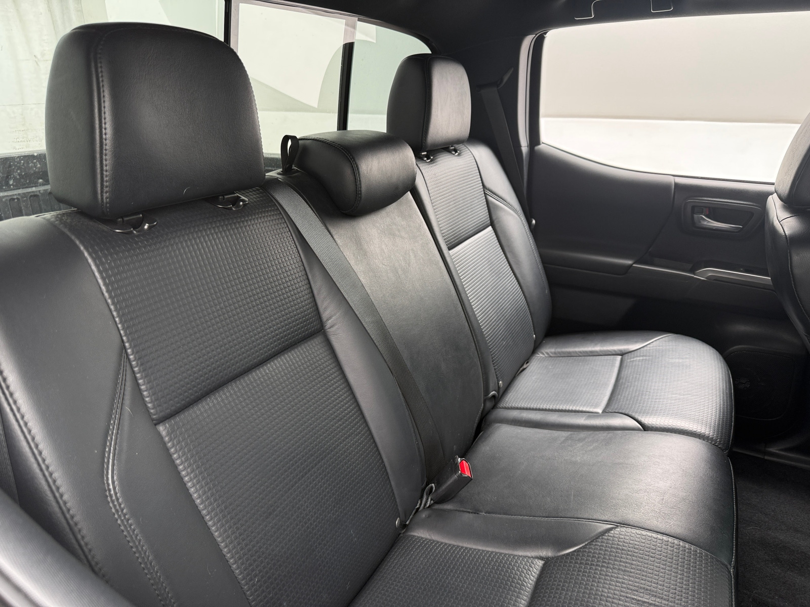 Thumbnail: 2019 Toyota Tacoma - 6