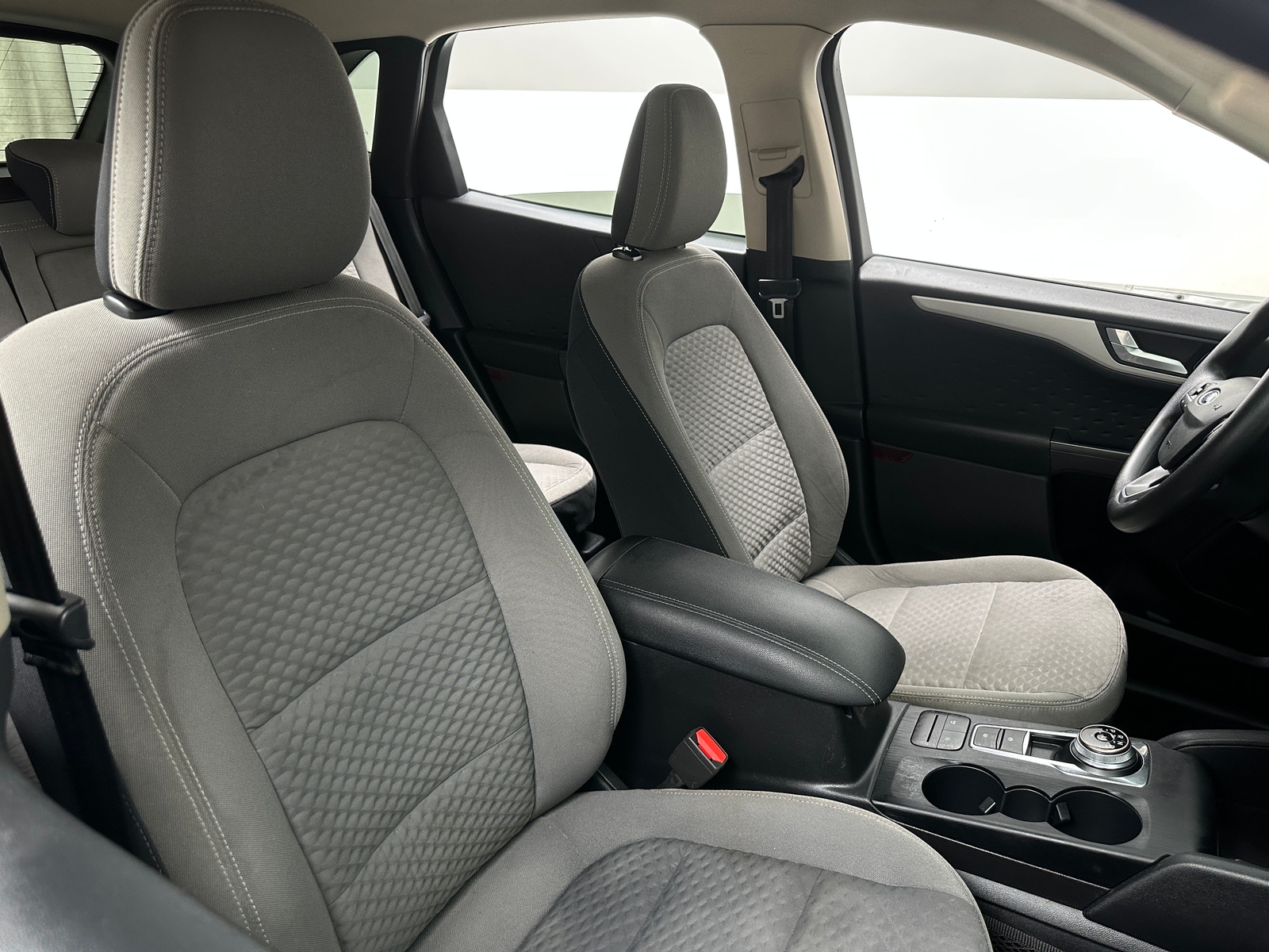 Thumbnail: 2020 Ford Escape - 2