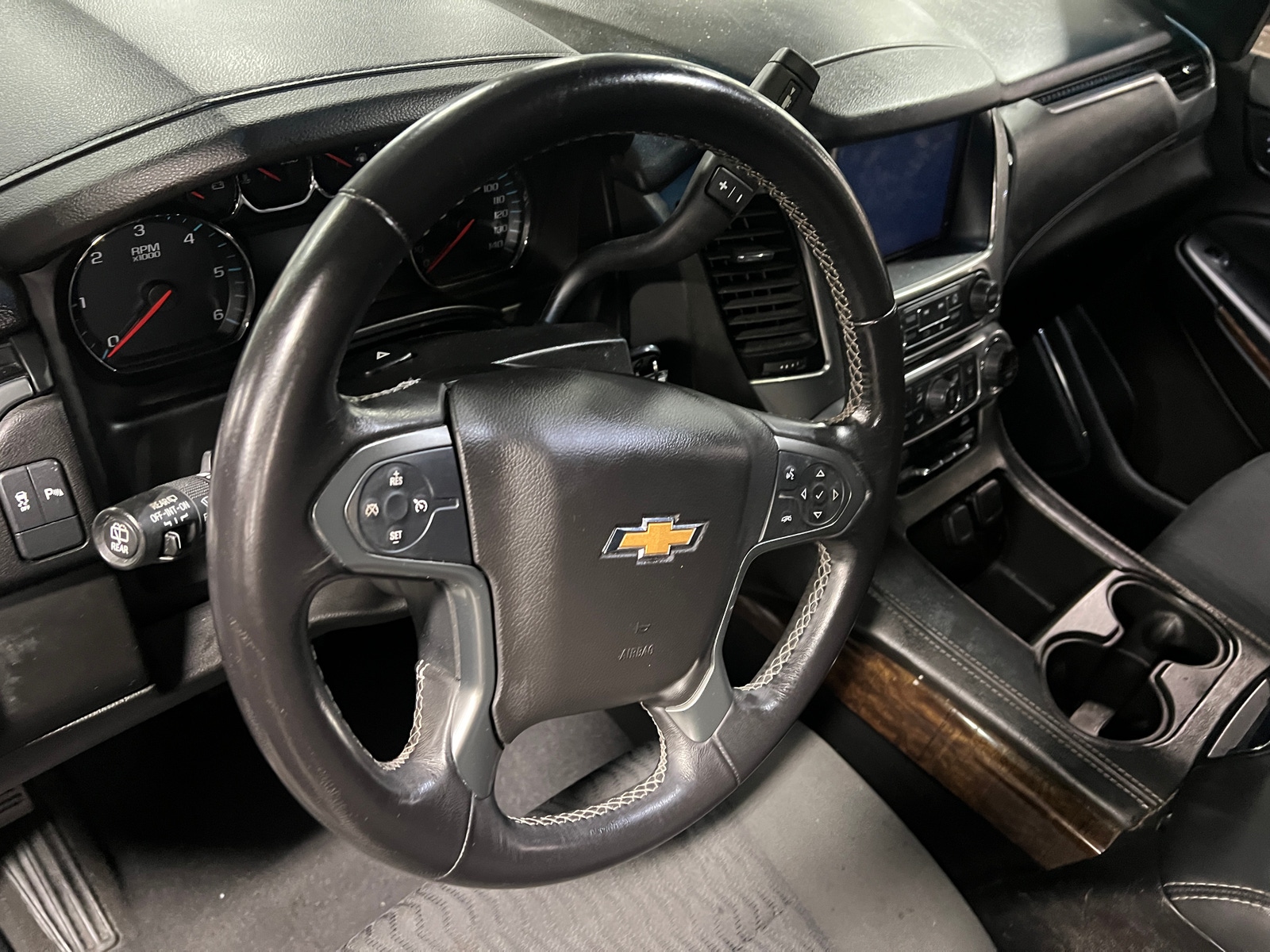 Thumbnail: 2019 Chevrolet Tahoe - 5
