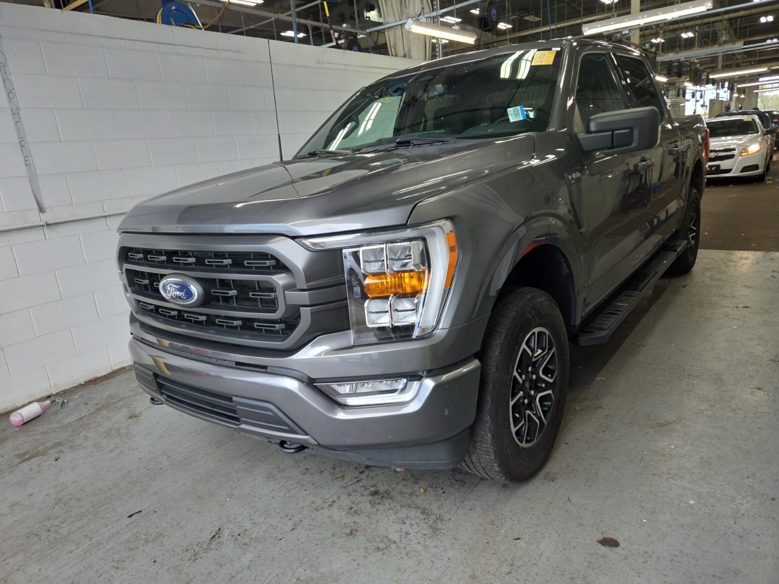 2023 Ford F-150 XLT 4WD Supercrew 5.5' Box