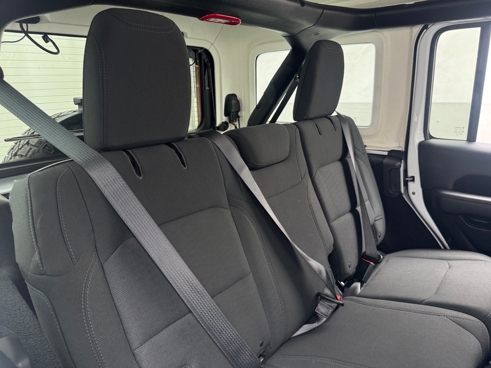 Thumbnail: 2018 Jeep Wrangler - 6