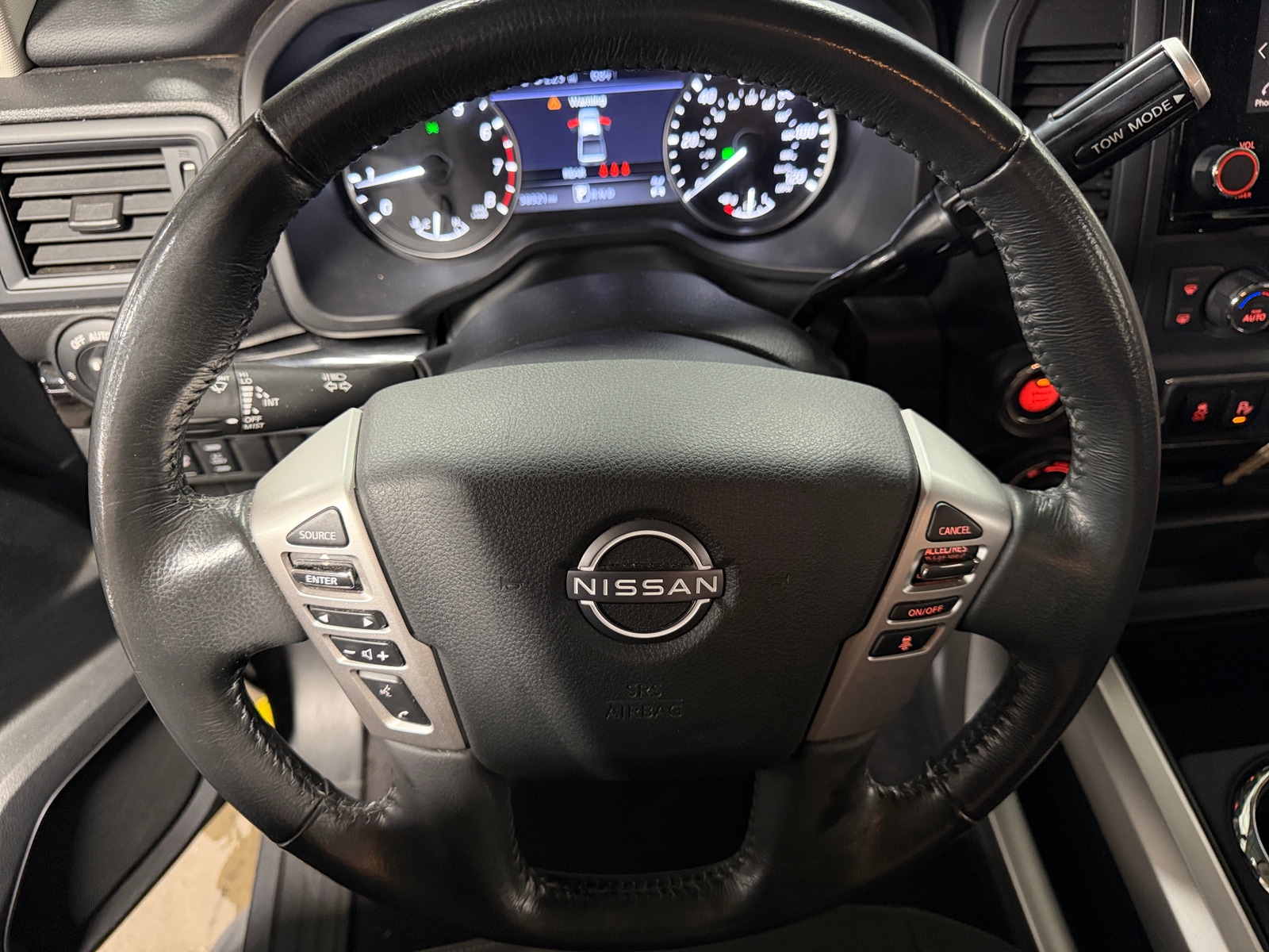 Thumbnail: 2023 Nissan Titan - 5