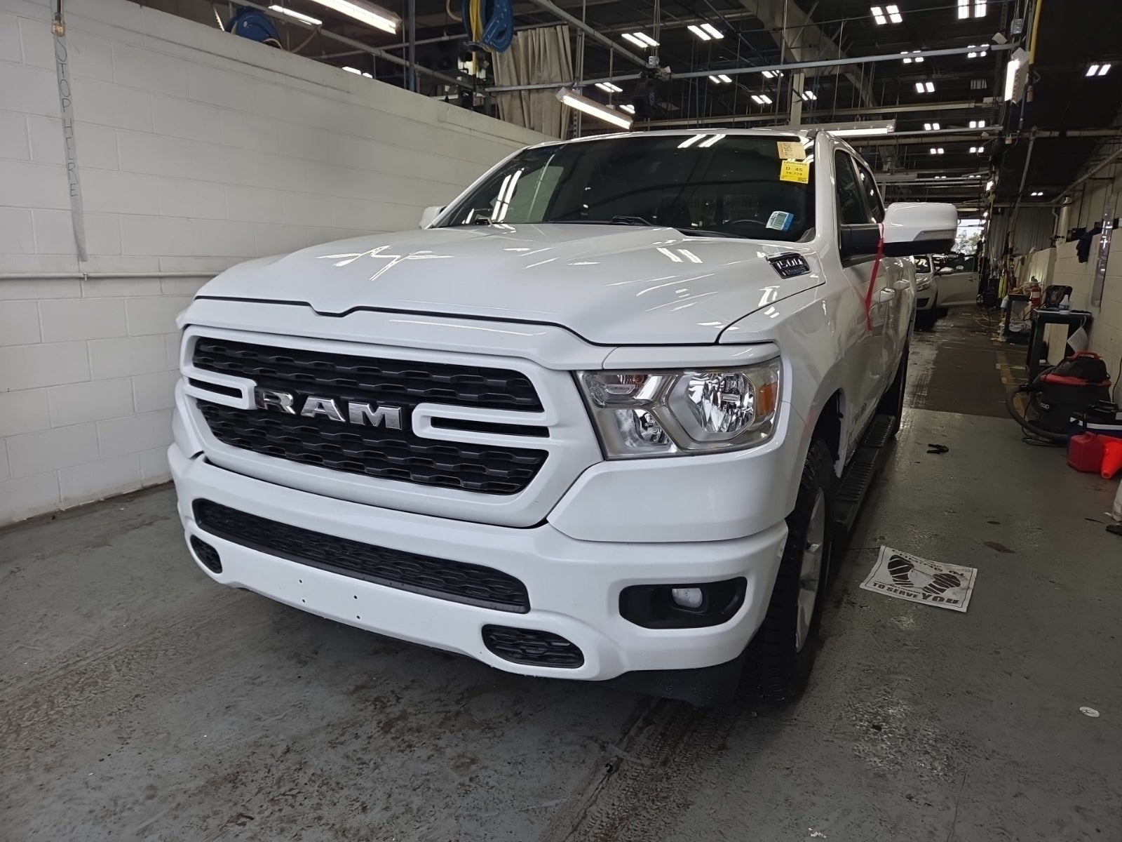 2022 Ram 1500 Big Horn 4x4 Crew Cab 6'4" Box