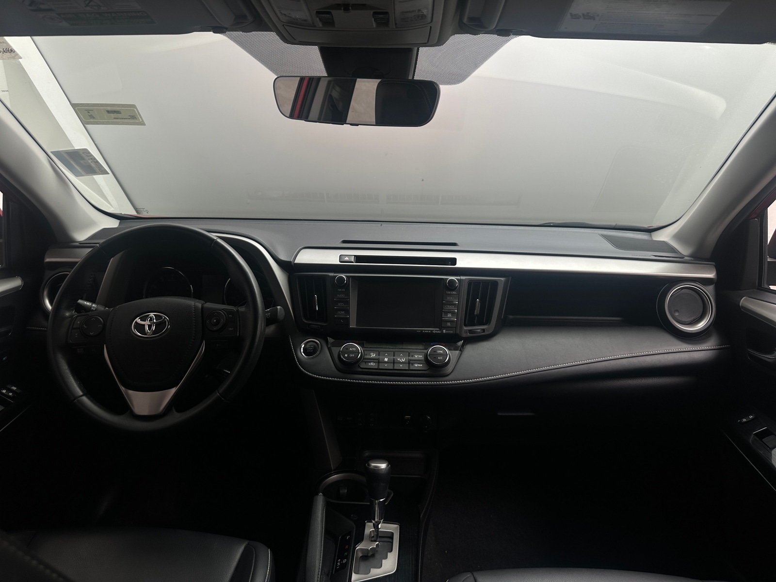 Thumbnail: 2016 Toyota RAV4 - 3