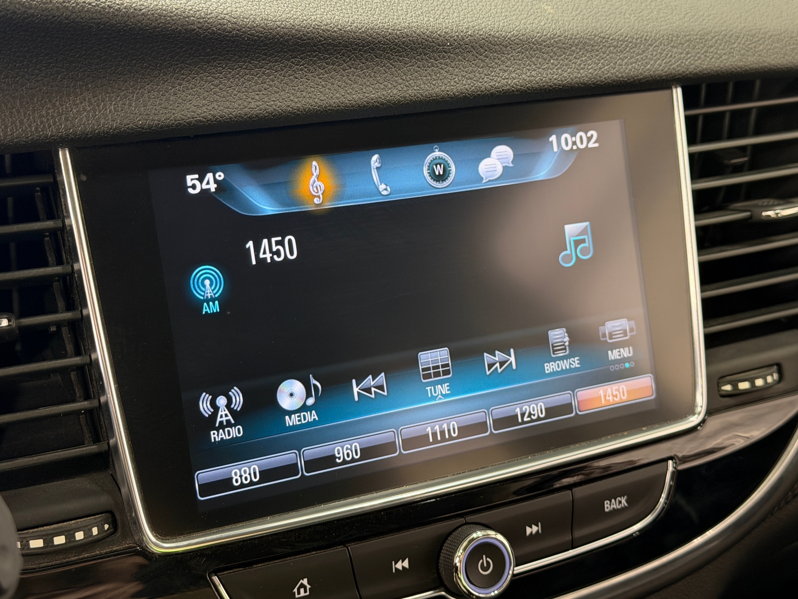 Thumbnail: 2018 Buick Encore - 3