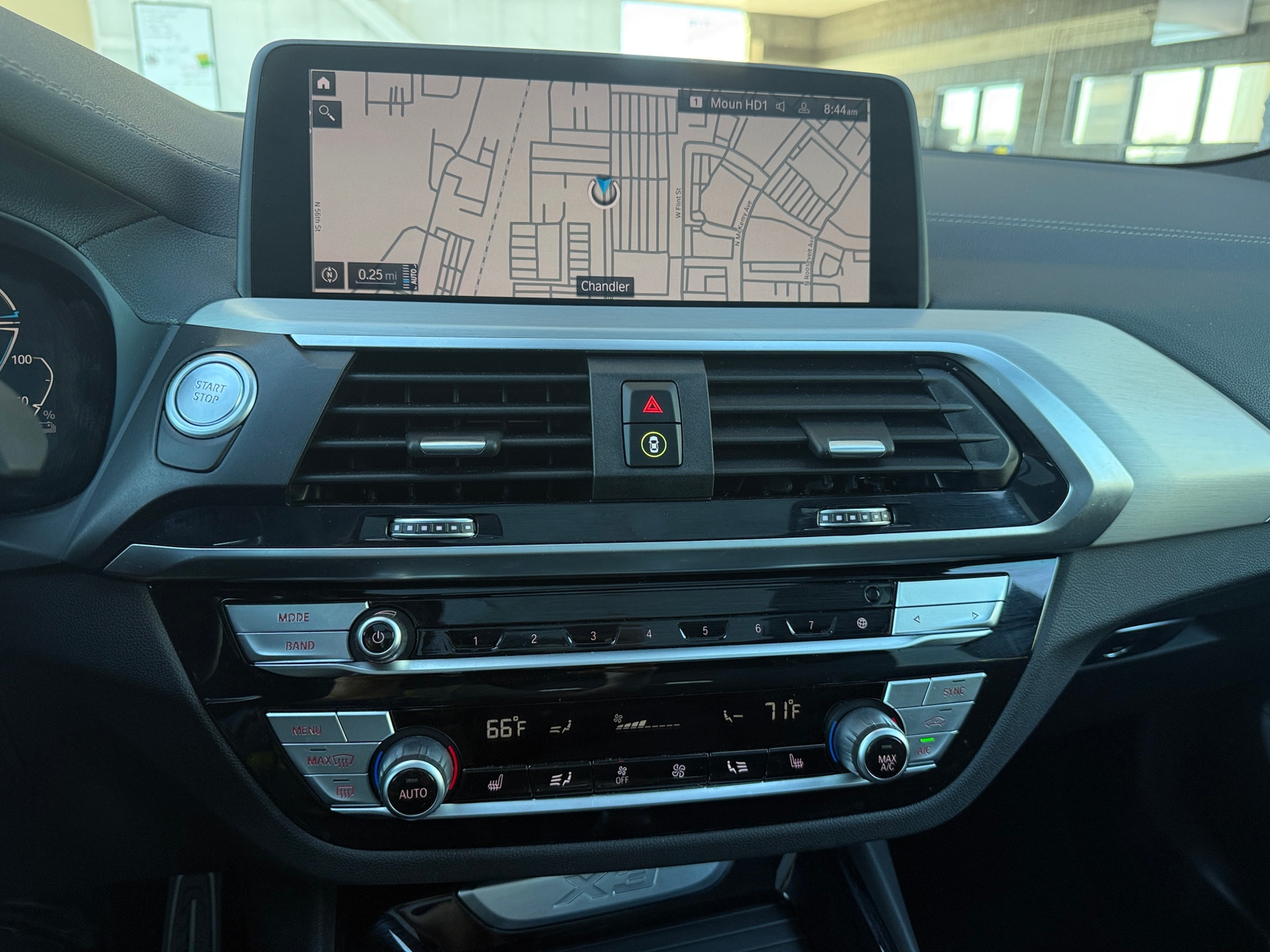 Thumbnail: 2021 BMW X3 - 3