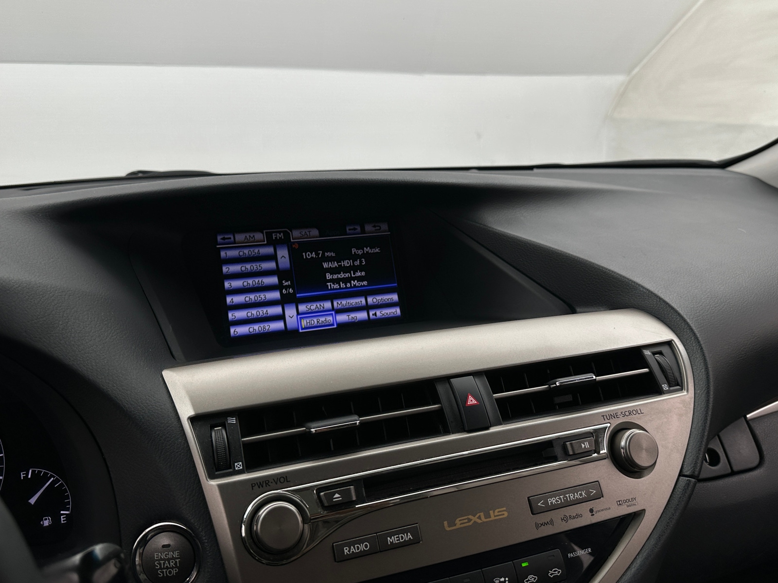Thumbnail: 2014 Lexus RX - 4