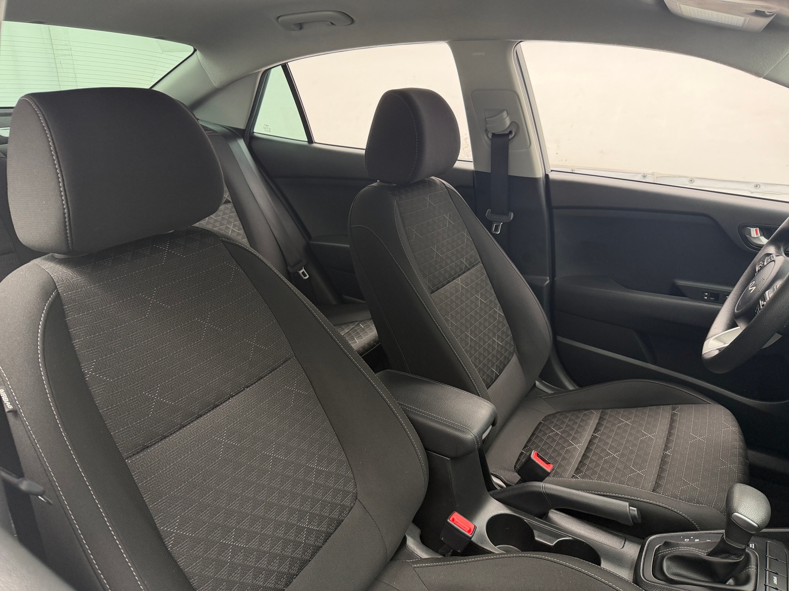 Thumbnail: 2023 Kia Rio - 2