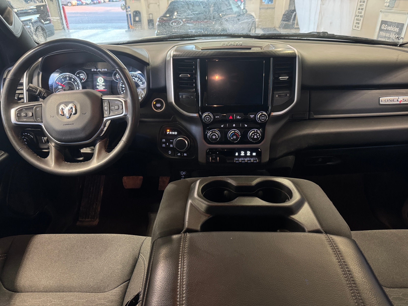 Thumbnail: 2025 RAM 1500 - 3
