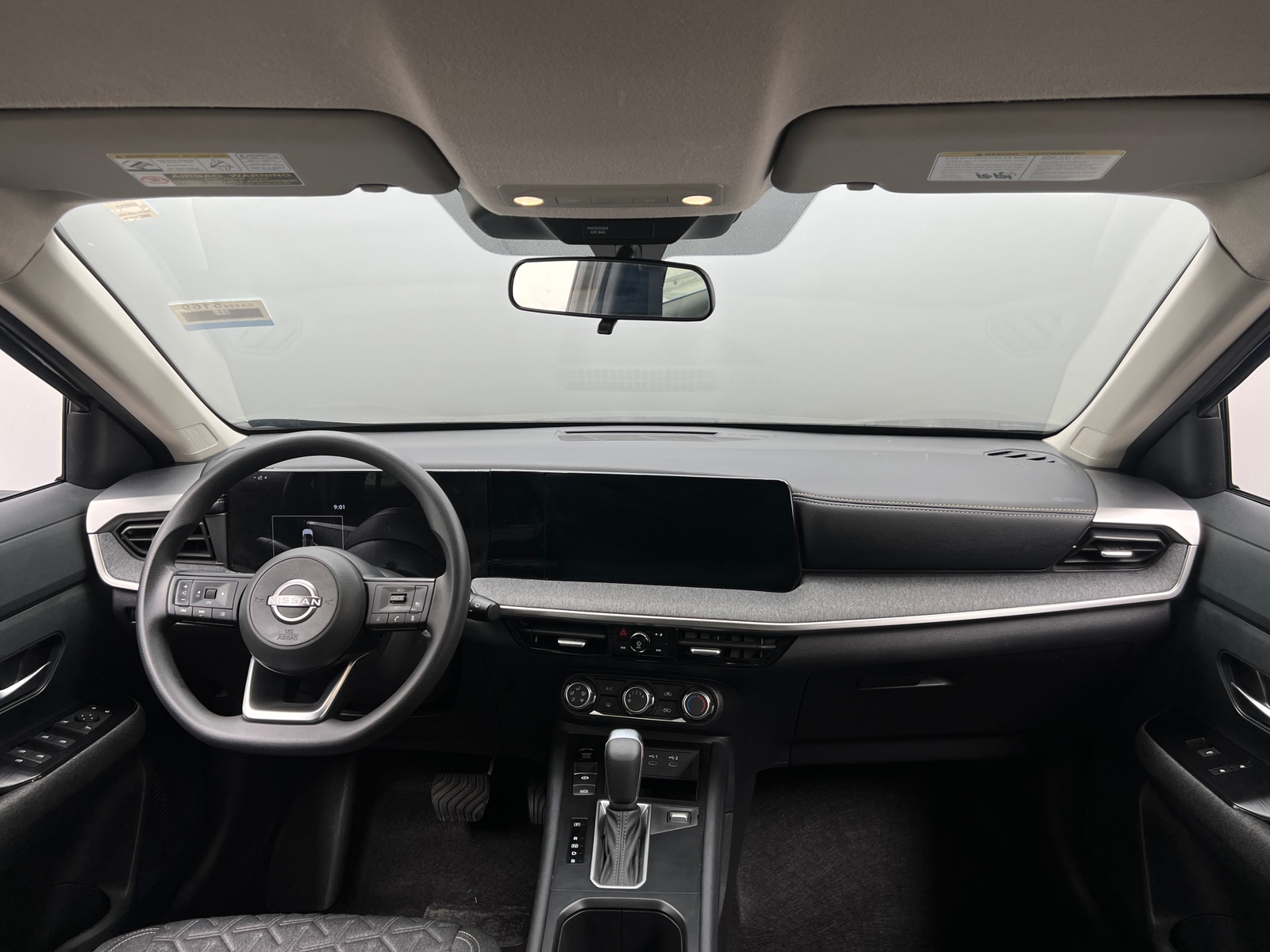 Thumbnail: 2025 Nissan Kicks - 3