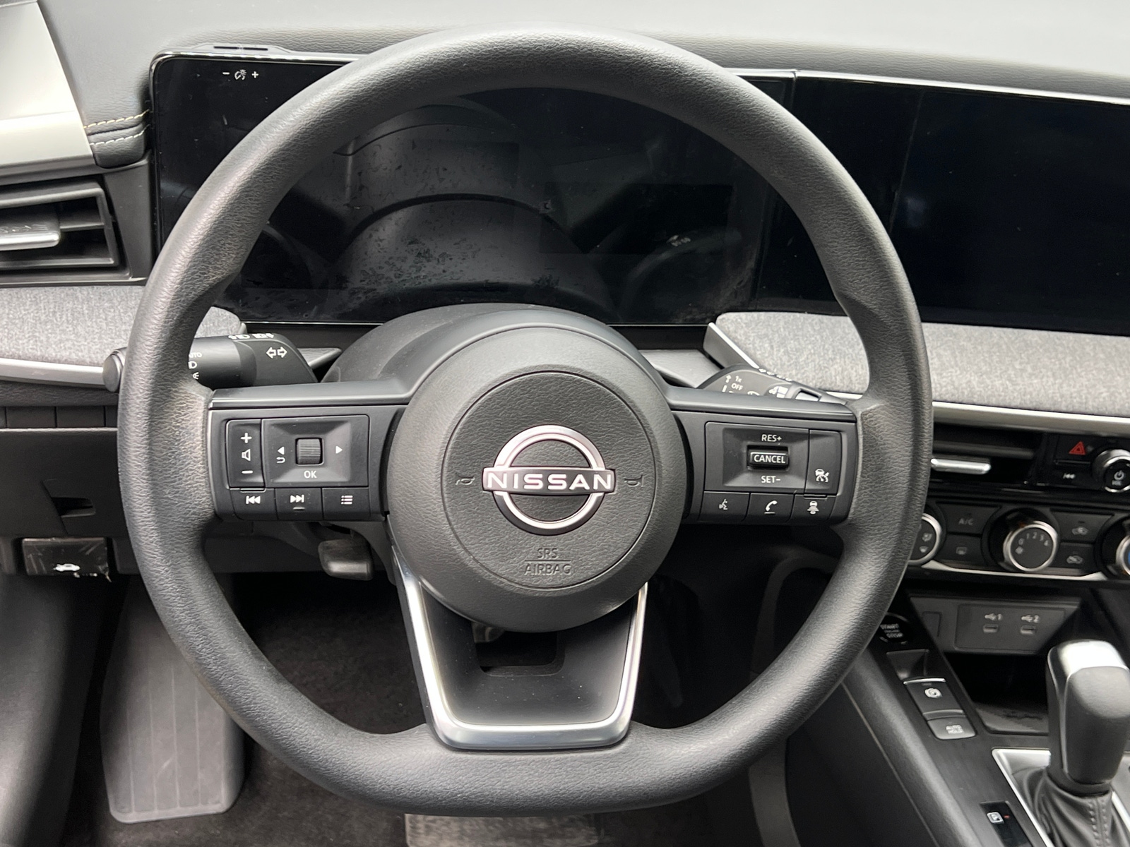 Thumbnail: 2025 Nissan Kicks - 5