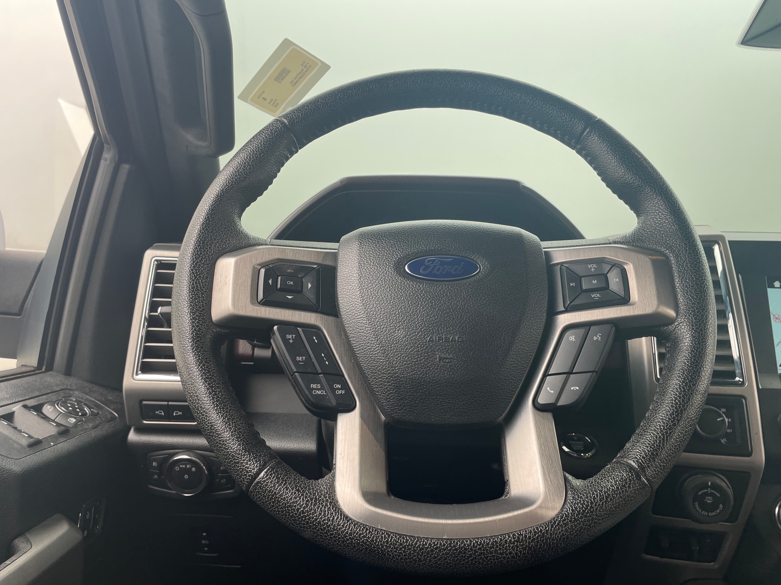 Thumbnail: 2016 Ford Econoline - 4