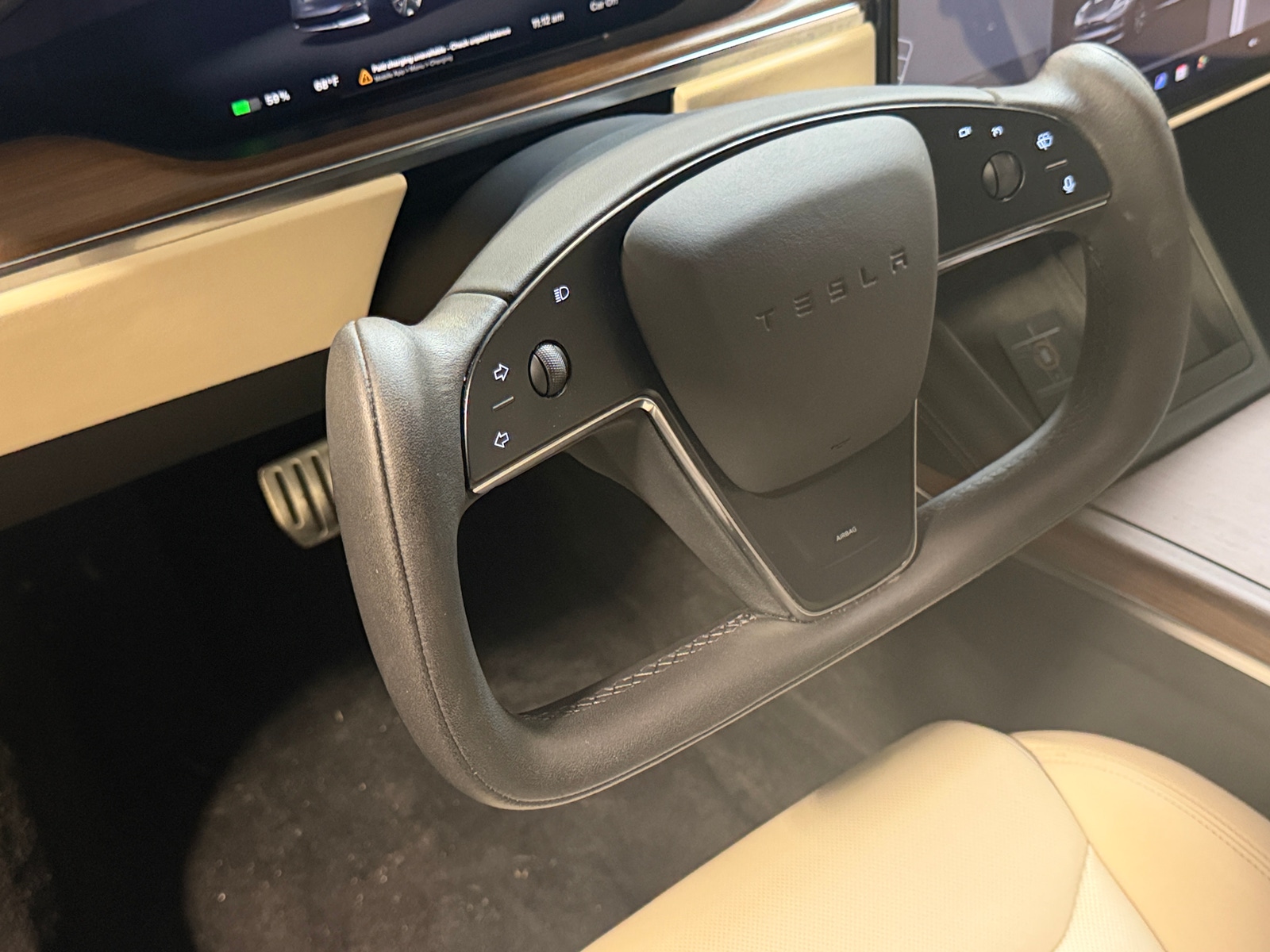 Thumbnail: 2023 Tesla Model S - 4
