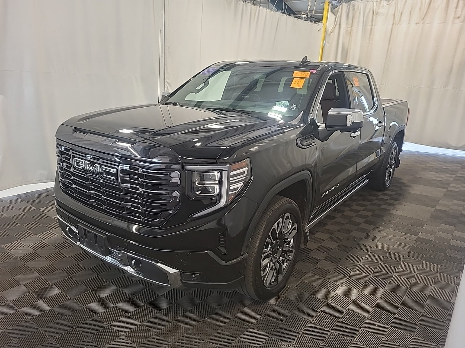2024 GMC Sierra 1500 4WD V8 Crew Cab 6.2l Denali Ultimate