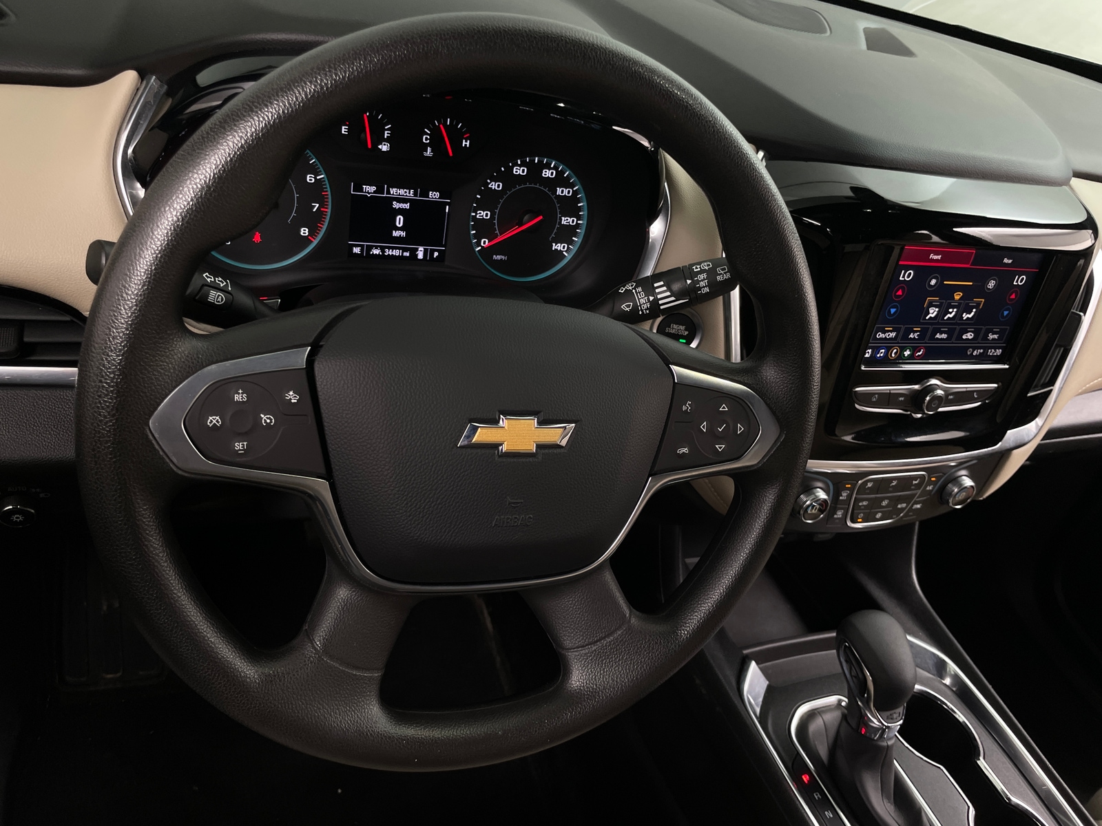 Thumbnail: 2023 Chevrolet Traverse - 5