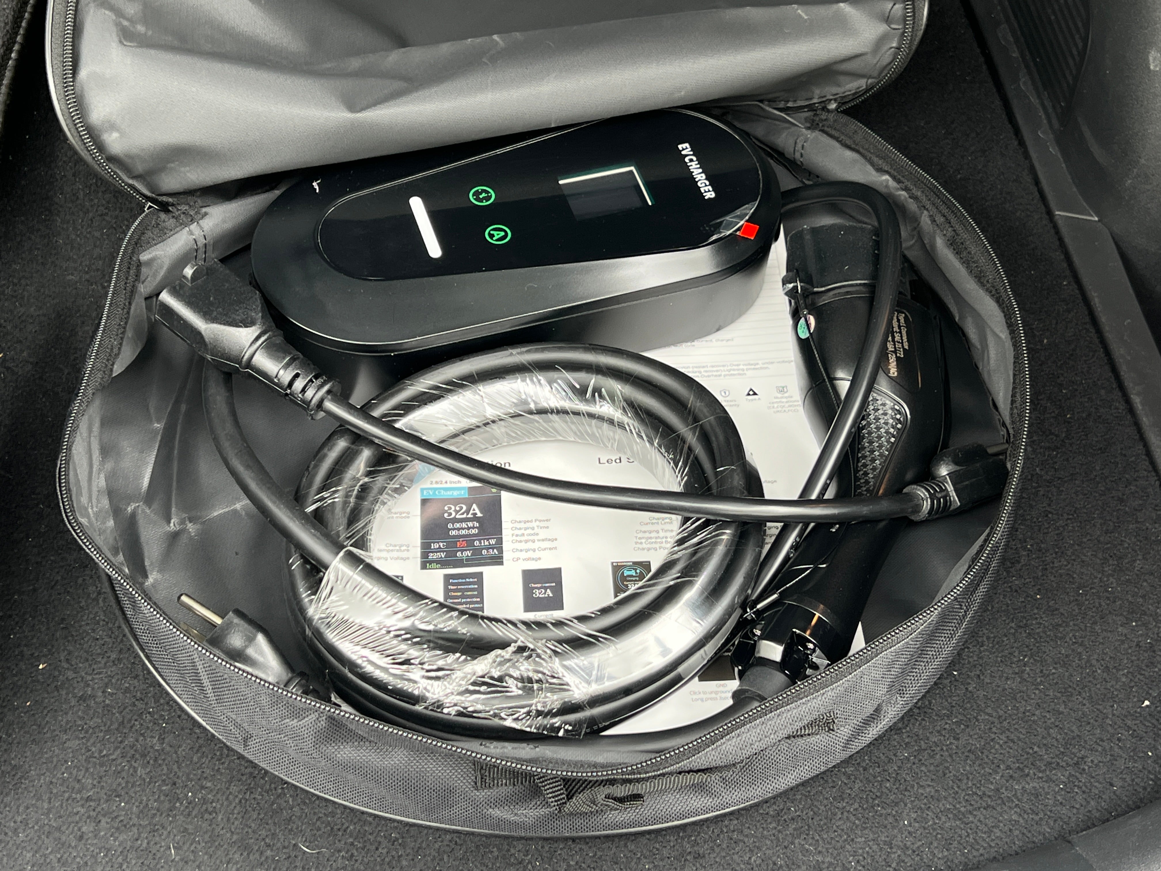 Used 2024 Kia Niro Wind with VIN KNDCR3L11R5117286 for sale in Oak Creek, WI