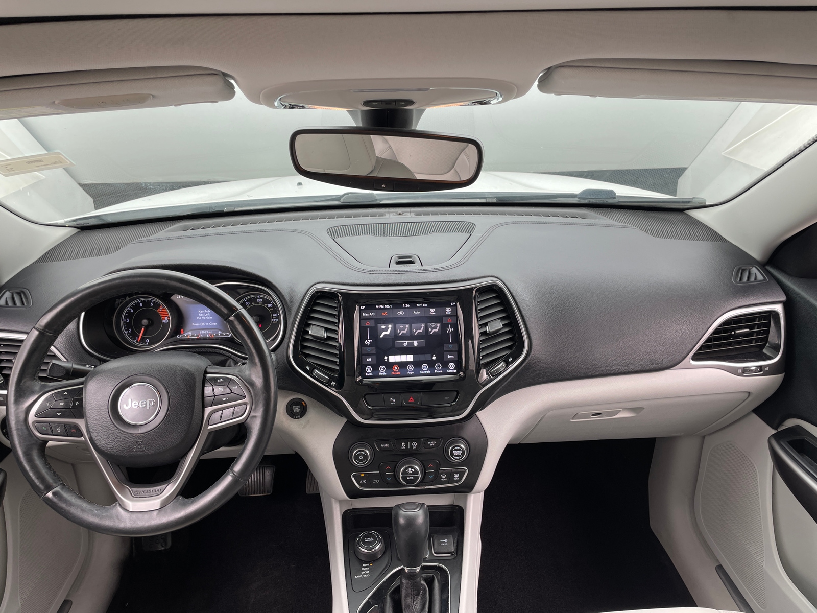 Thumbnail: 2019 Jeep Cherokee - 2