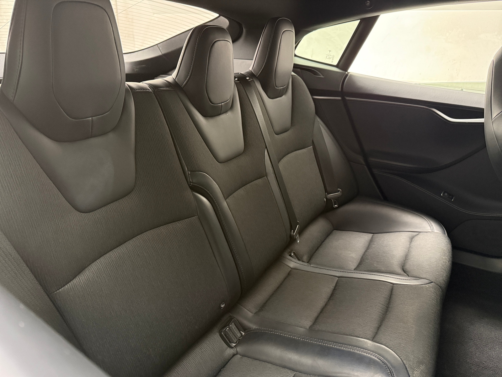 Thumbnail: 2018 Tesla Model S - 6