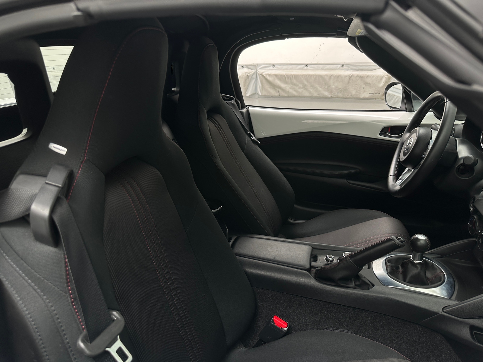 Thumbnail: 2016 Mazda MX-5 Miata - 2