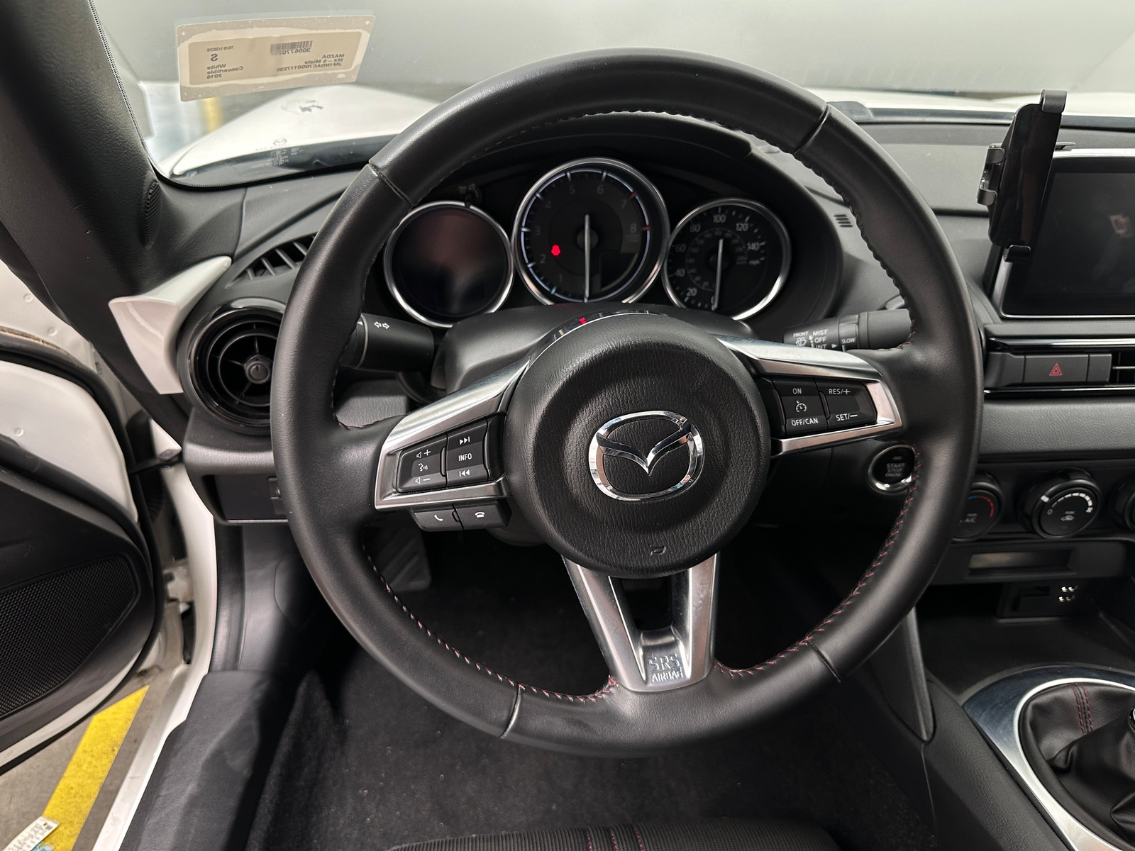 Thumbnail: 2016 Mazda MX-5 Miata - 5