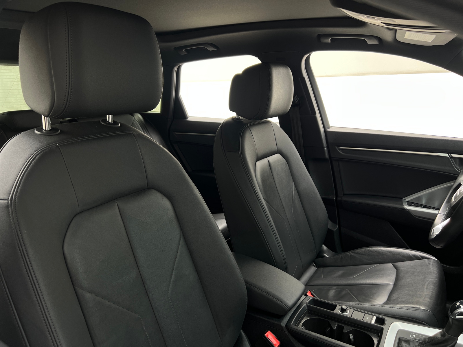 Thumbnail: 2025 Audi Q3 - 2