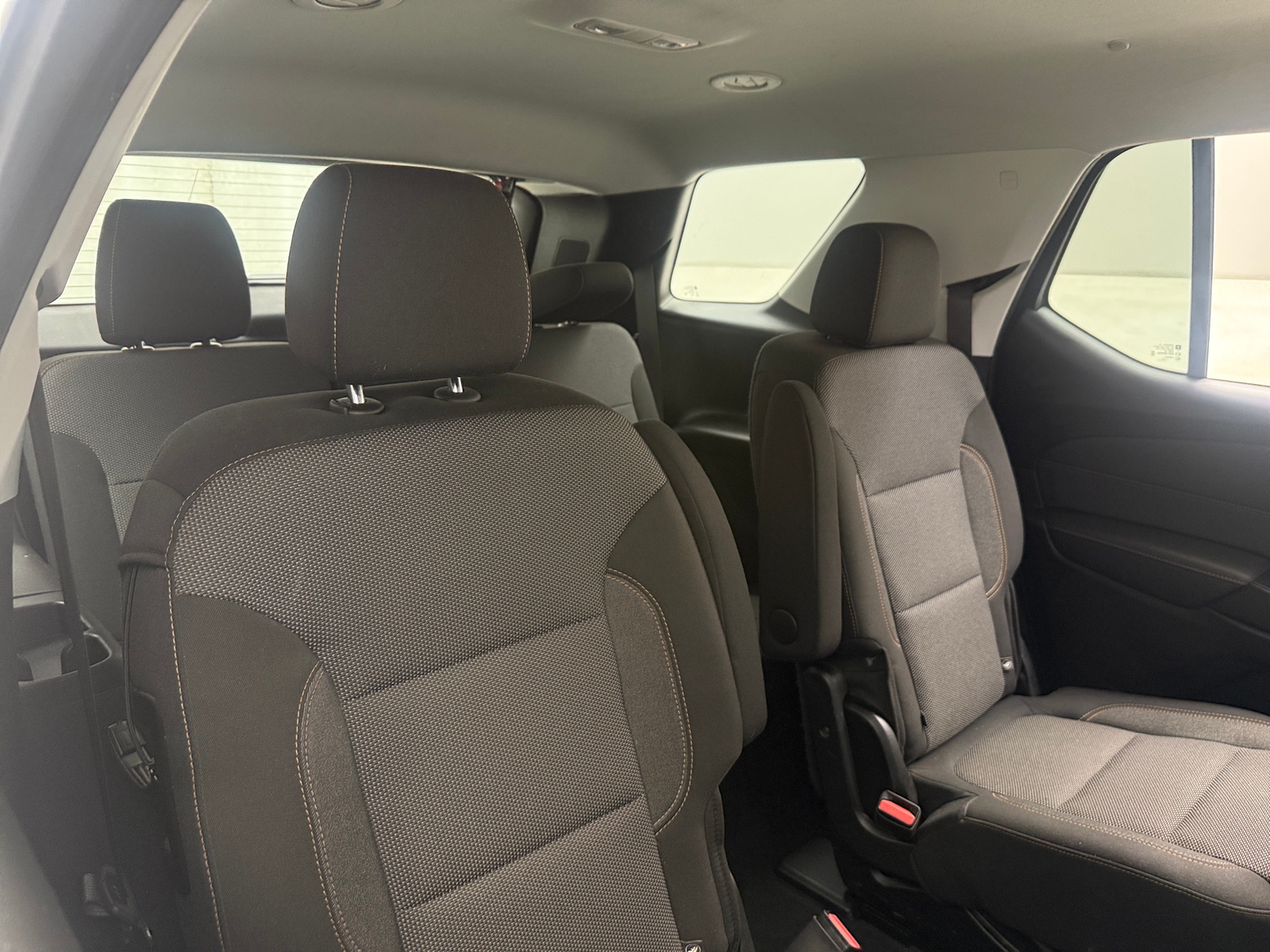 Thumbnail: 2021 Chevrolet Traverse - 6