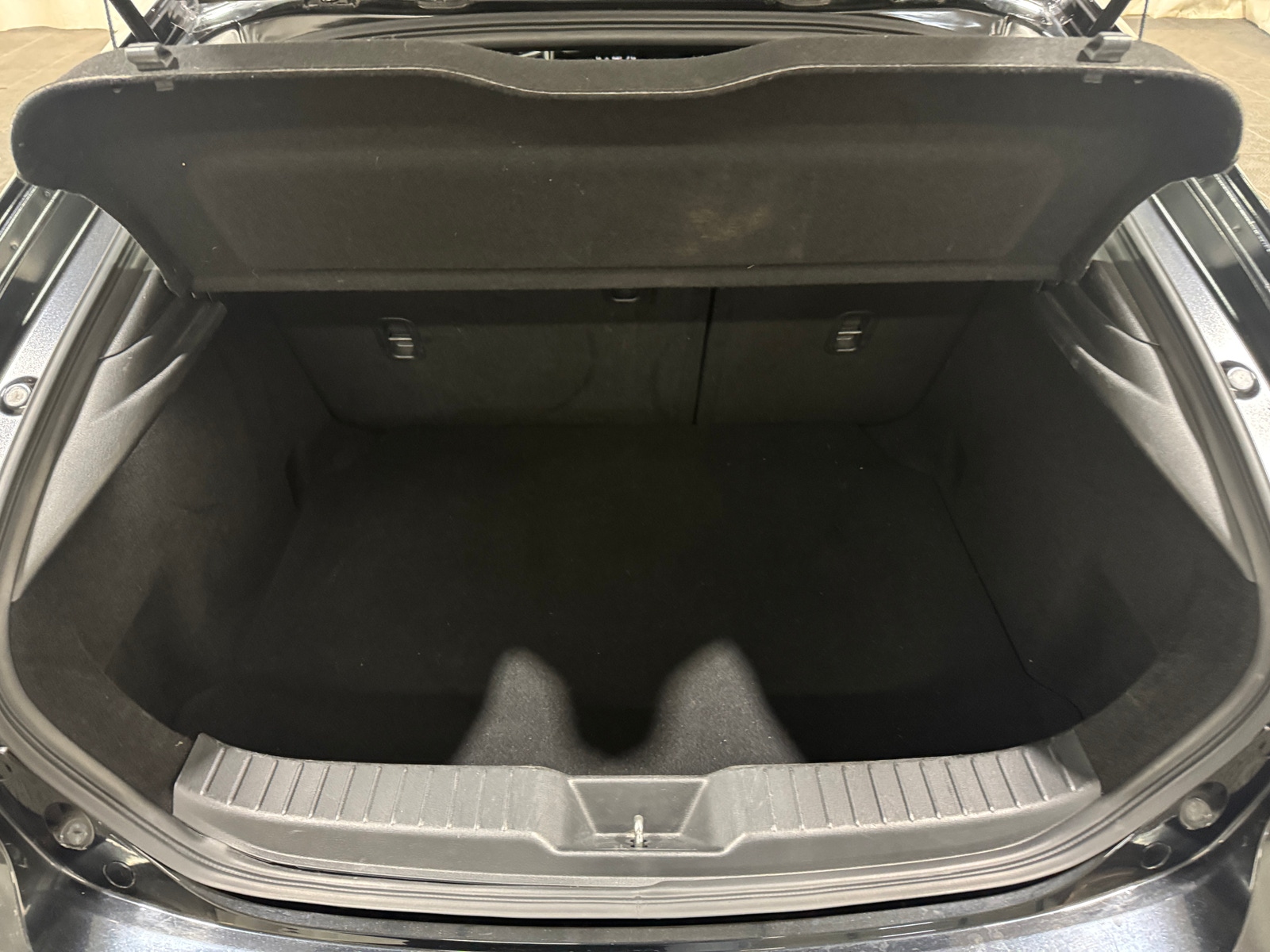 Thumbnail: 2019 Mazda Mazda3 - 6