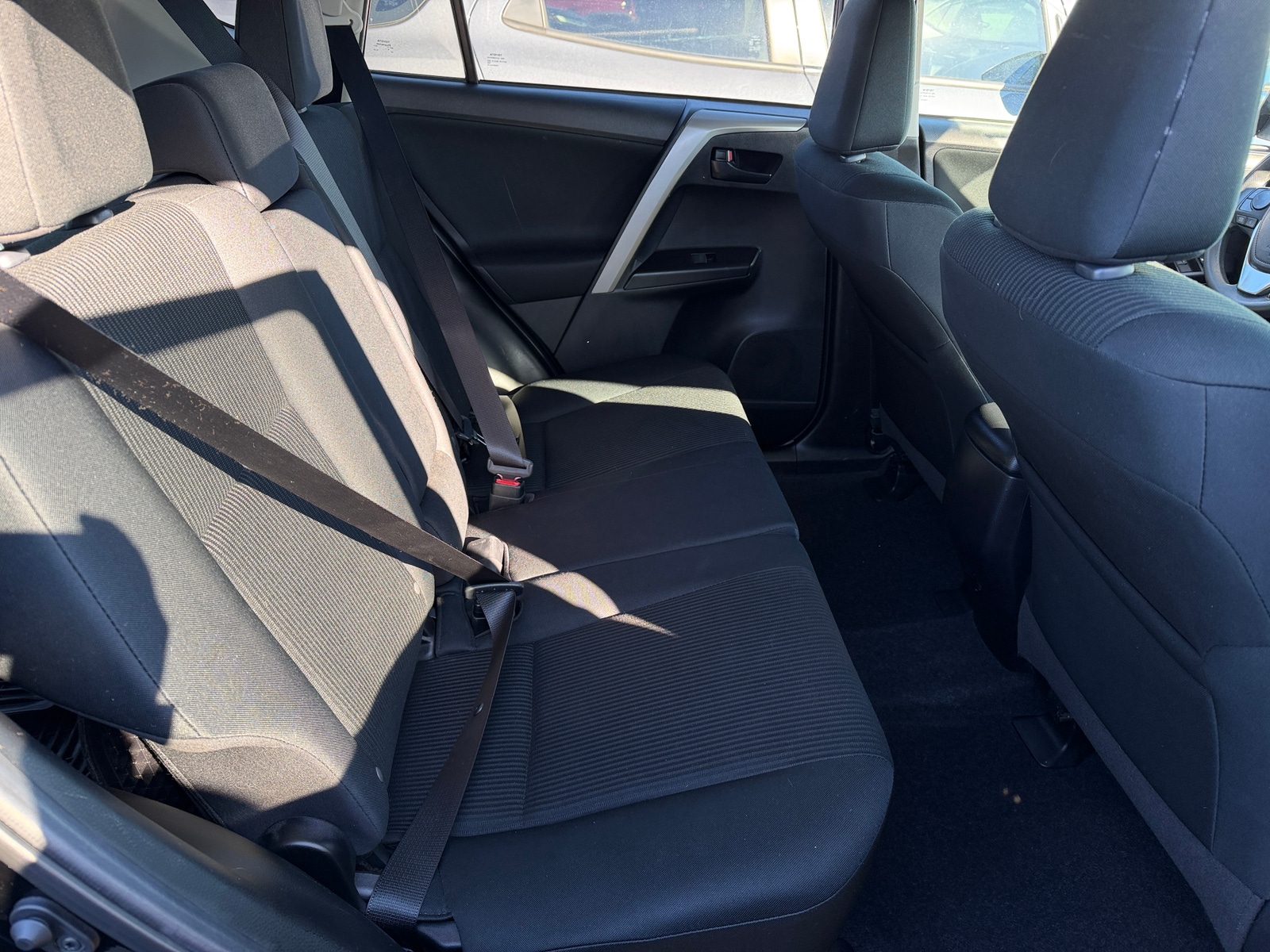Thumbnail: 2018 Toyota RAV4 - 6