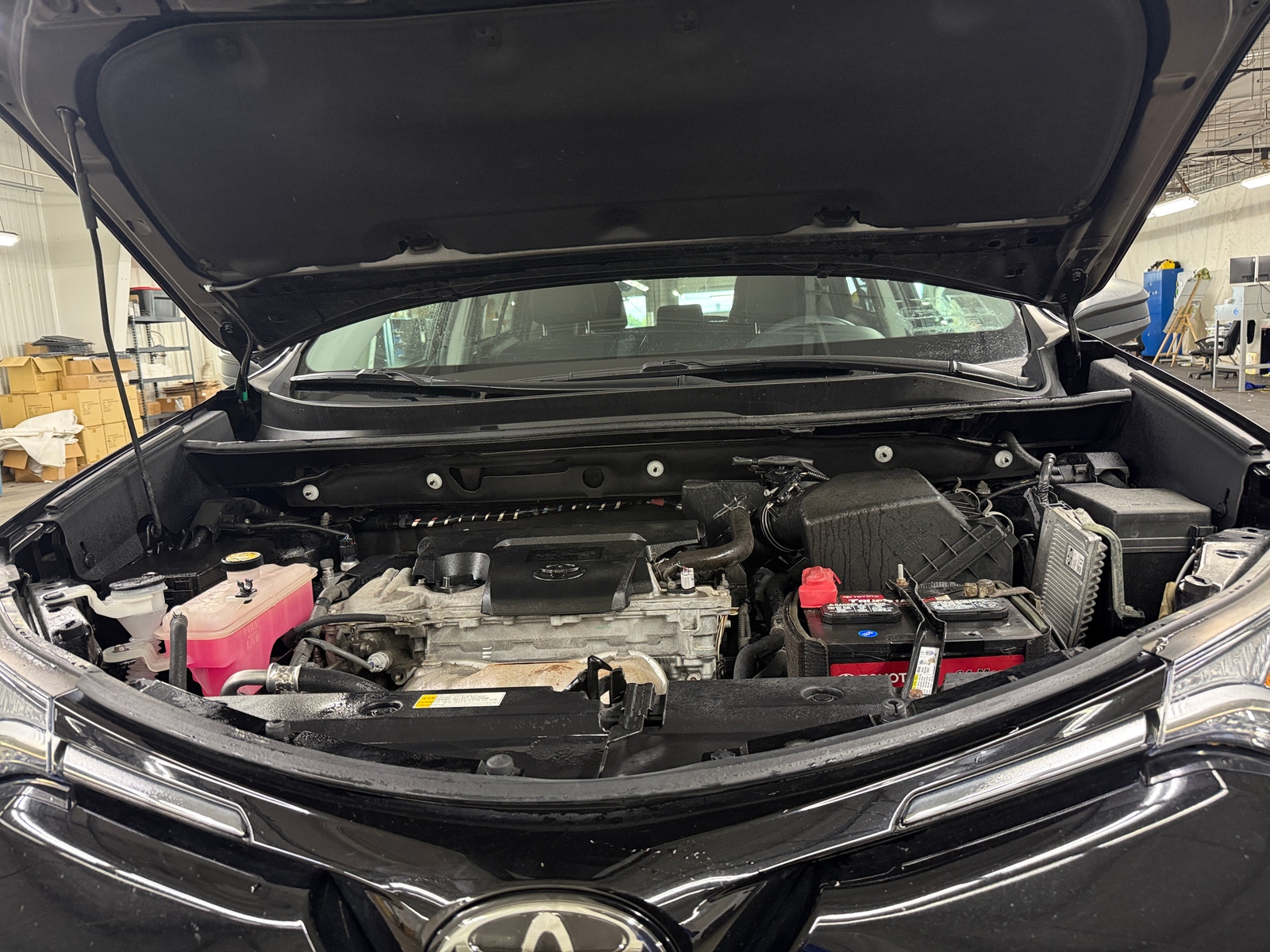 Thumbnail: 2018 Toyota RAV4 - 3