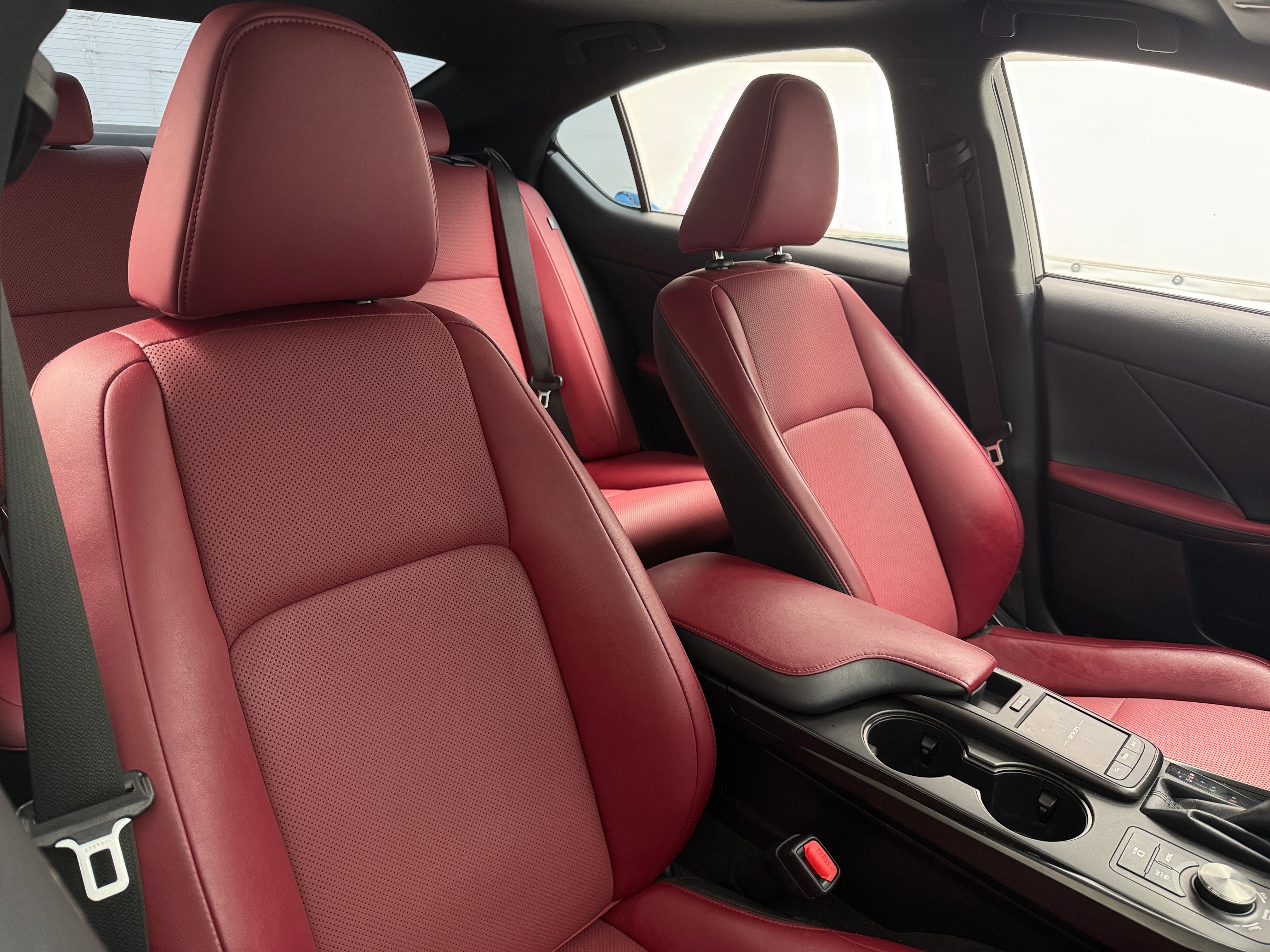 2021 Lexus IS