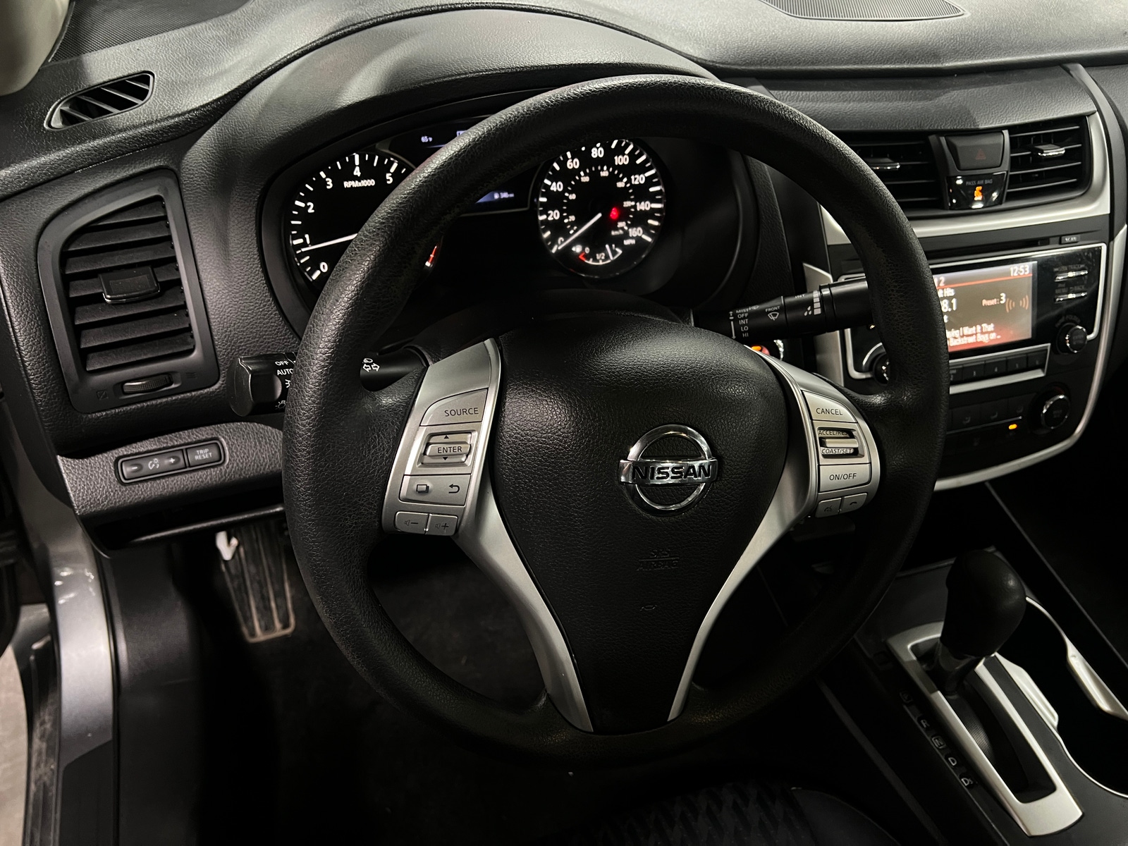 Thumbnail: 2018 Nissan Altima - 5