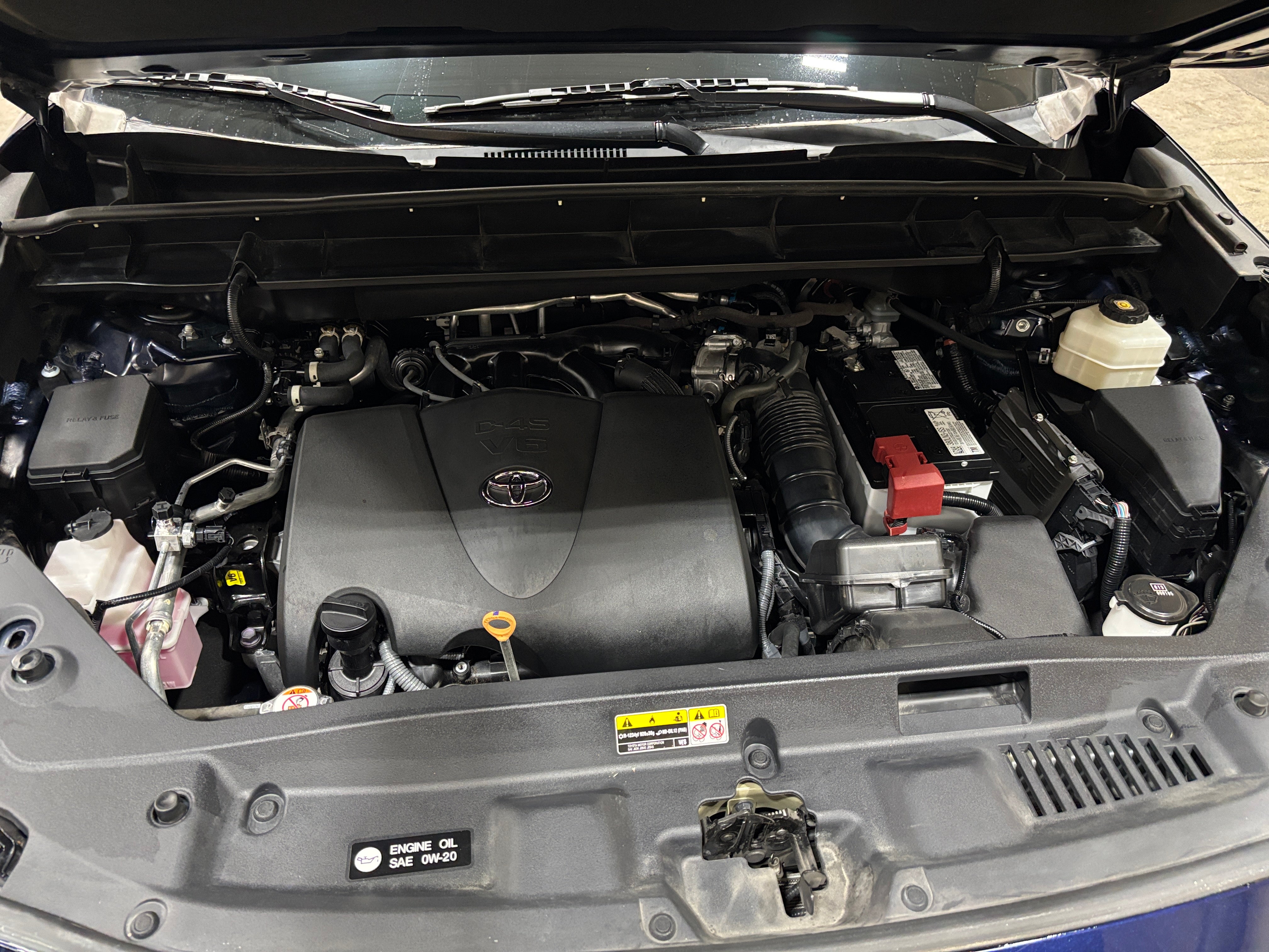 2022 Toyota Highlander L