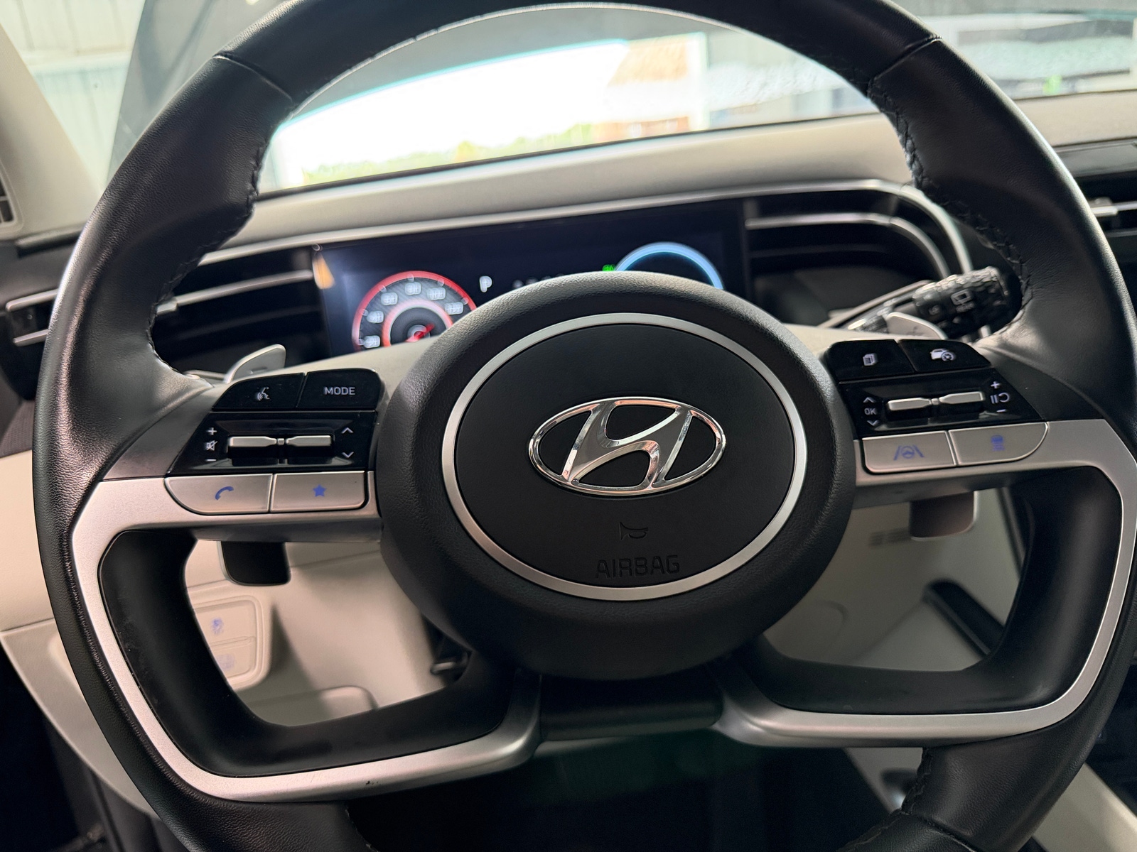 Thumbnail: 2024 Hyundai Tucson - 4