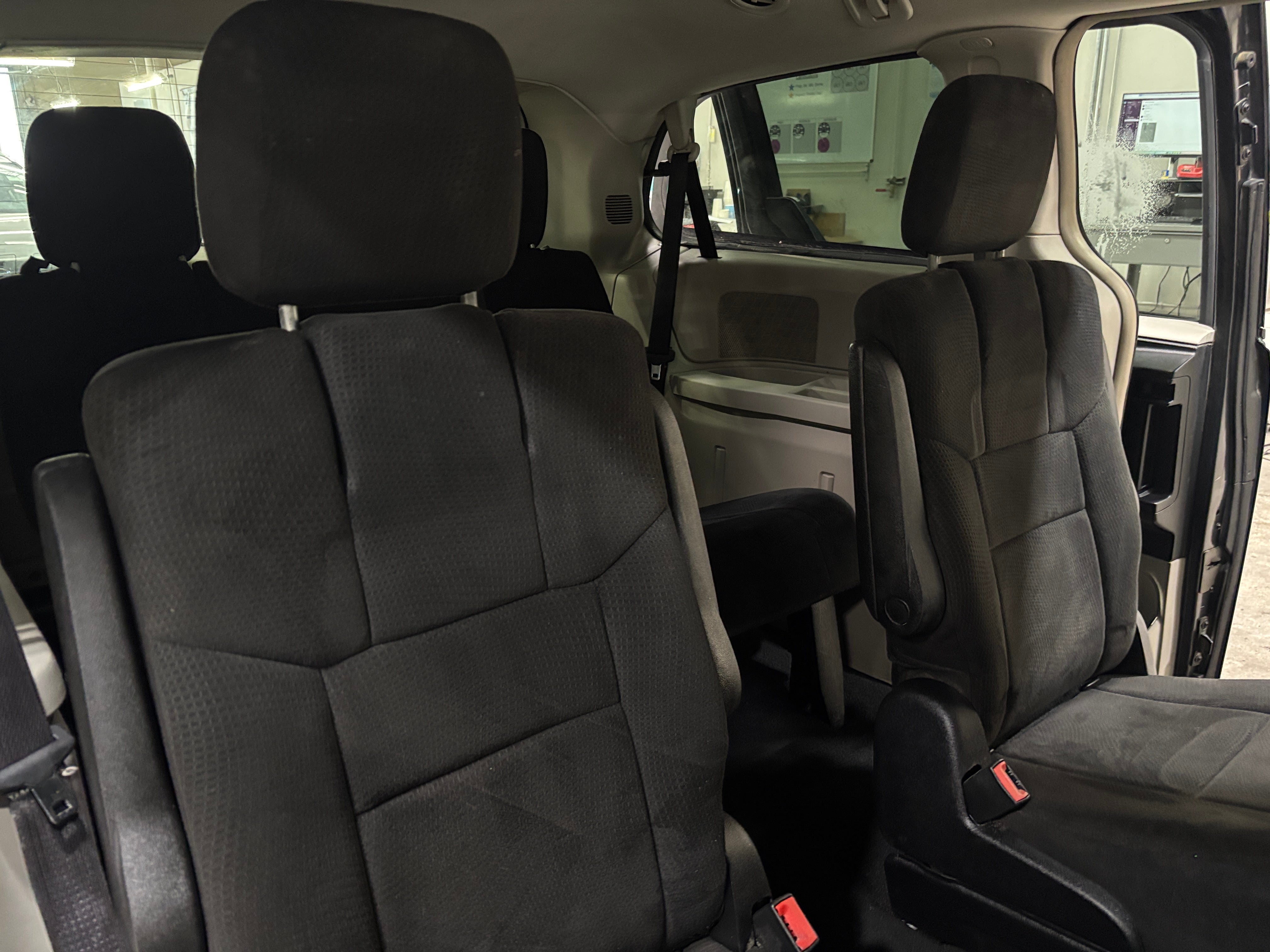 Used 2012 Dodge Grand Caravan Crew with VIN 2C4RDGDG9CR109997 for sale in Pewaukee, WI