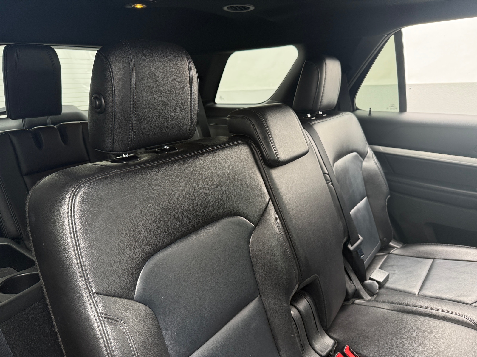 Thumbnail: 2017 Ford Explorer - 5