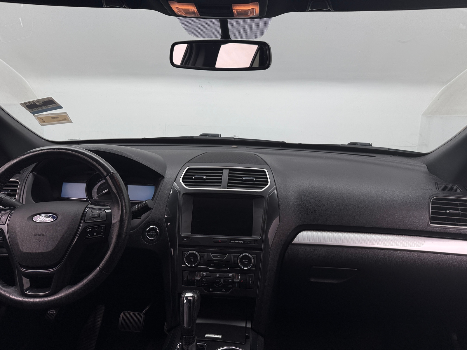 Thumbnail: 2017 Ford Explorer - 2