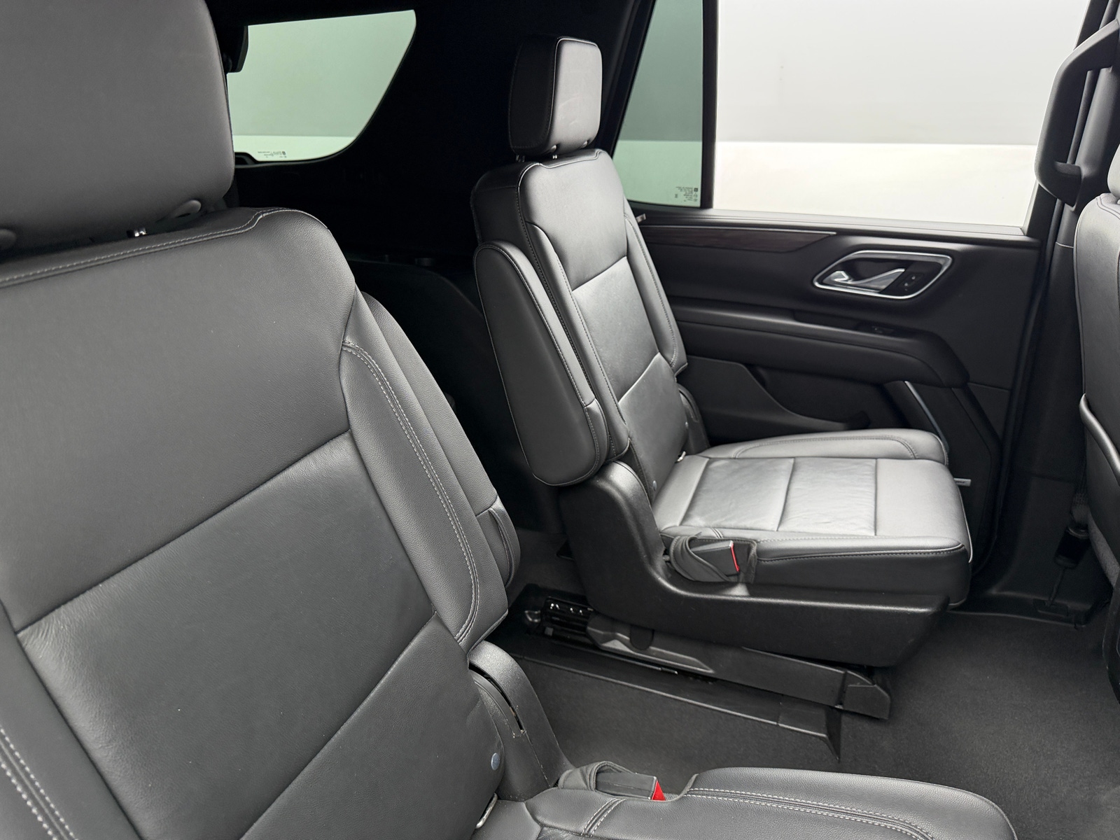 Thumbnail: 2021 Chevrolet Tahoe - 5