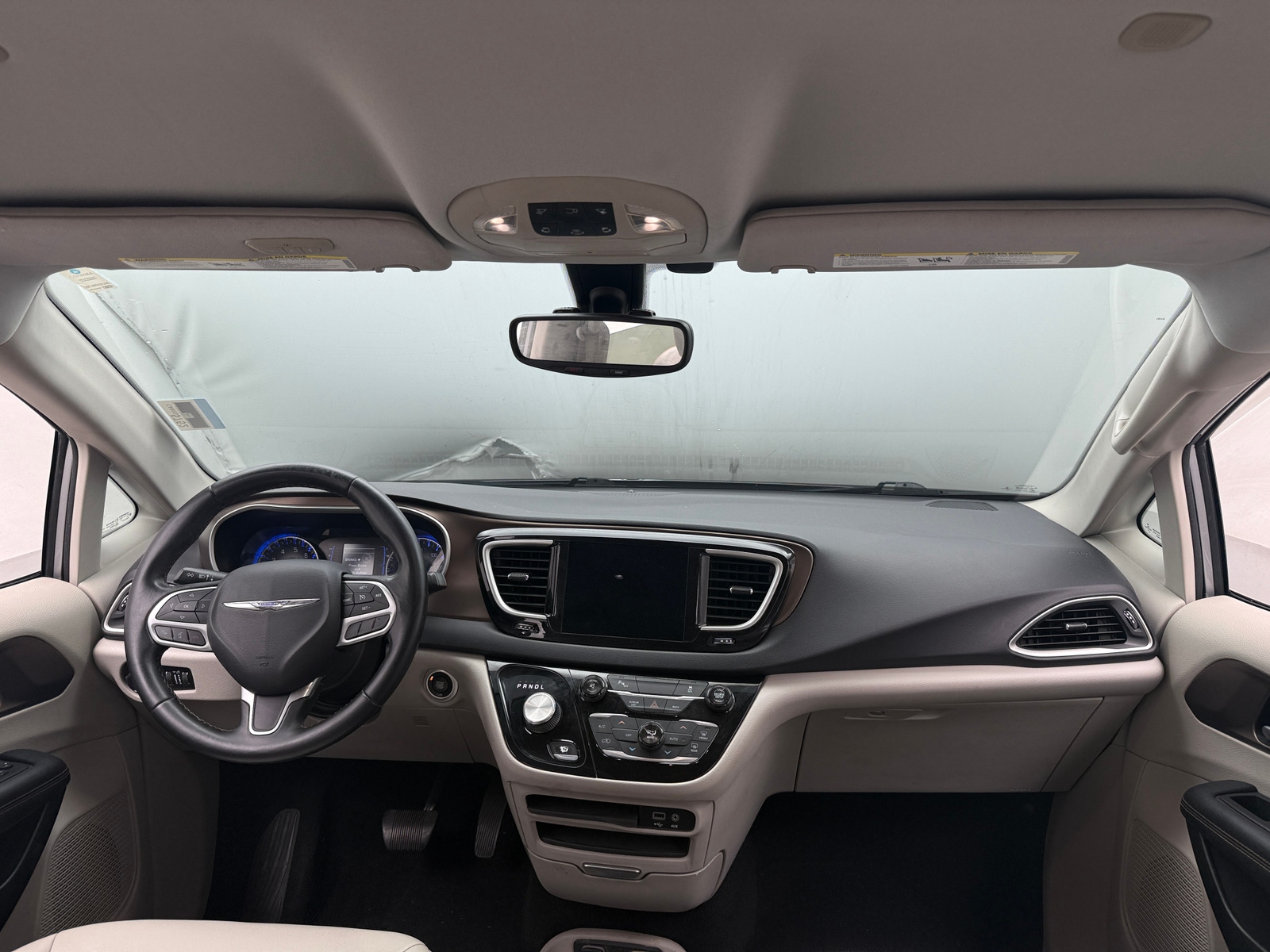 Thumbnail: 2017 Chrysler Pacifica - 2