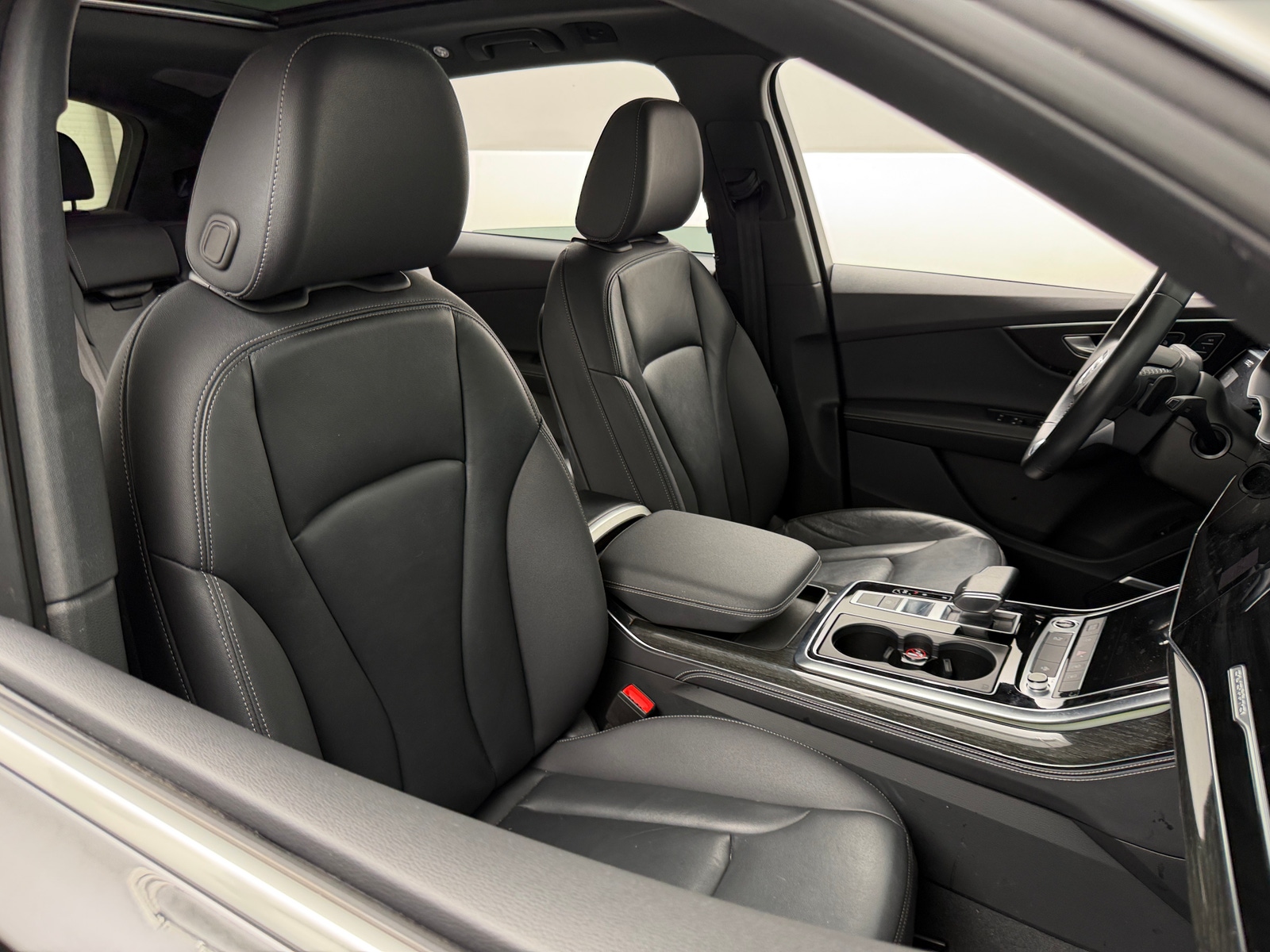 Thumbnail: 2025 Audi Q7 - 2