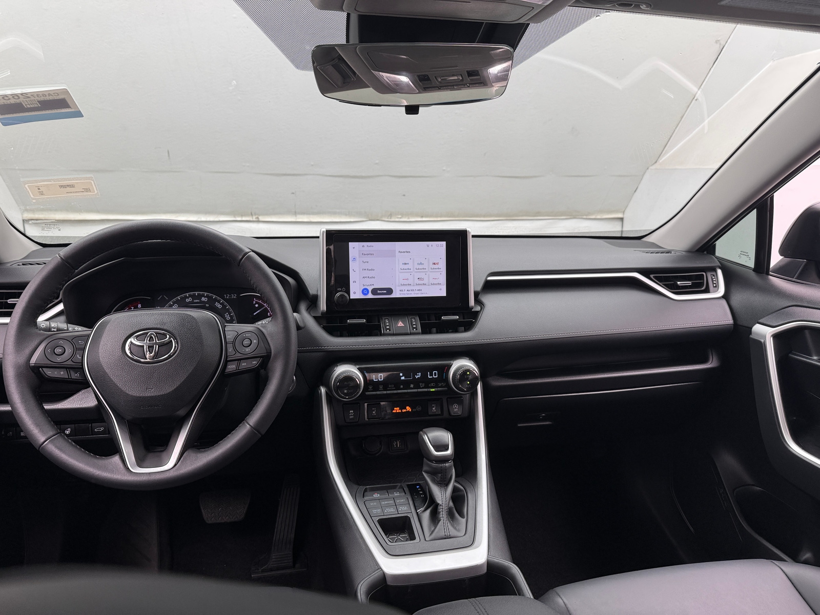 Thumbnail: 2024 Toyota RAV4 - 3