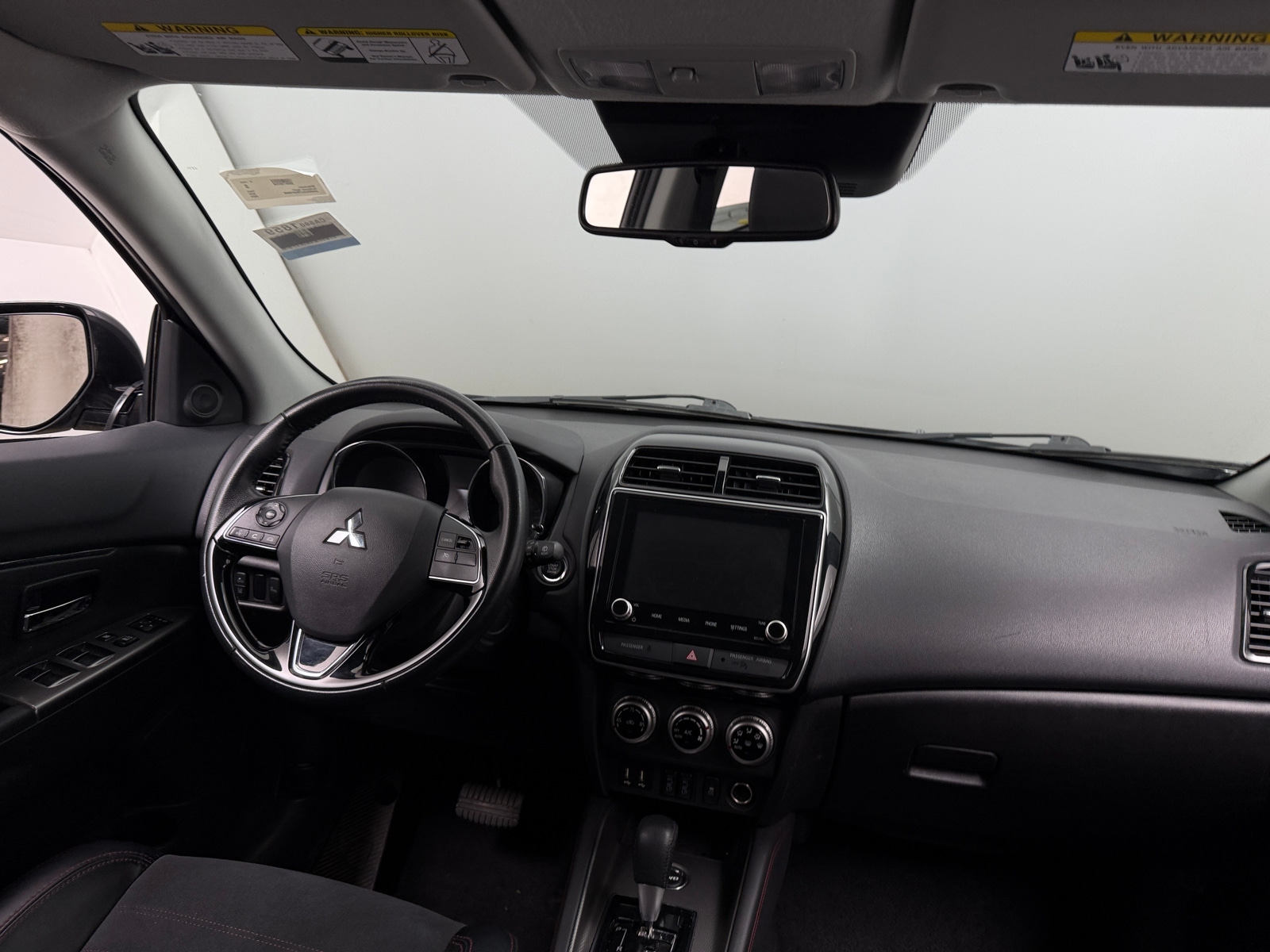 Thumbnail: 2024 Mitsubishi Outlander Sport - 3
