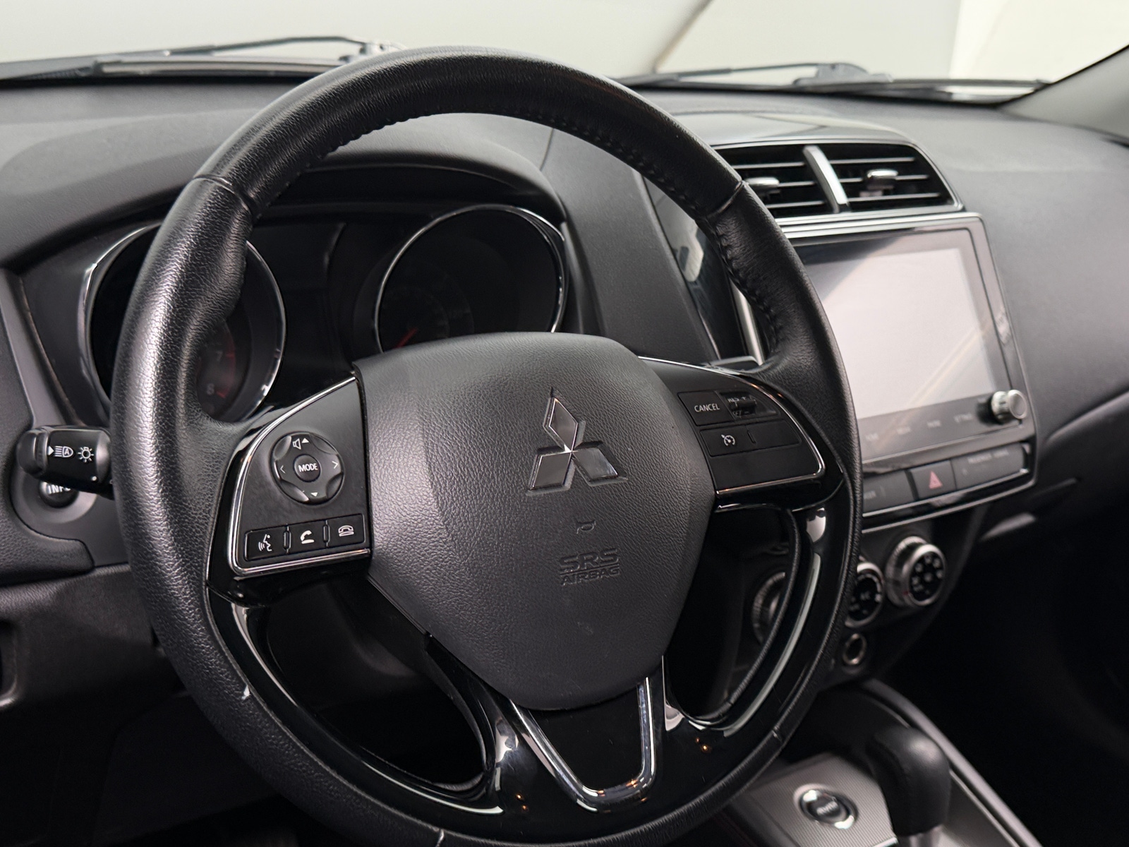 Thumbnail: 2024 Mitsubishi Outlander Sport - 5
