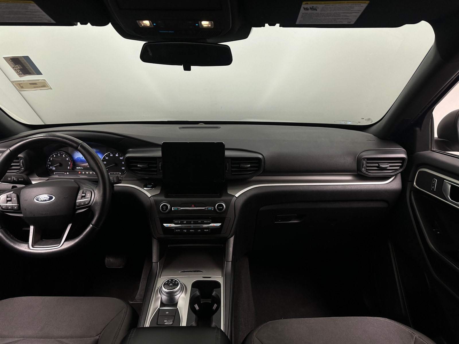 Thumbnail: 2020 Ford Explorer - 3