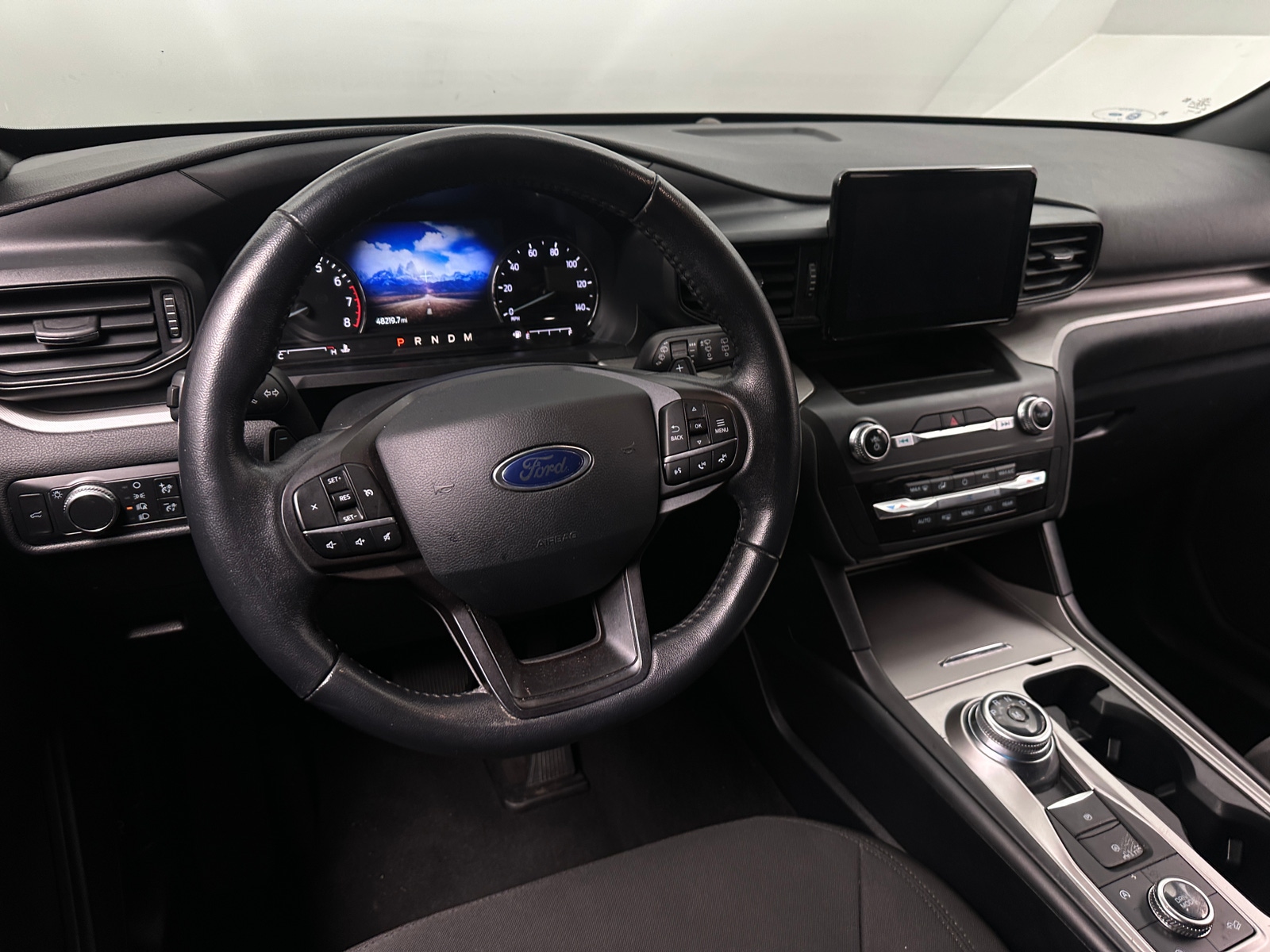 Thumbnail: 2020 Ford Explorer - 5