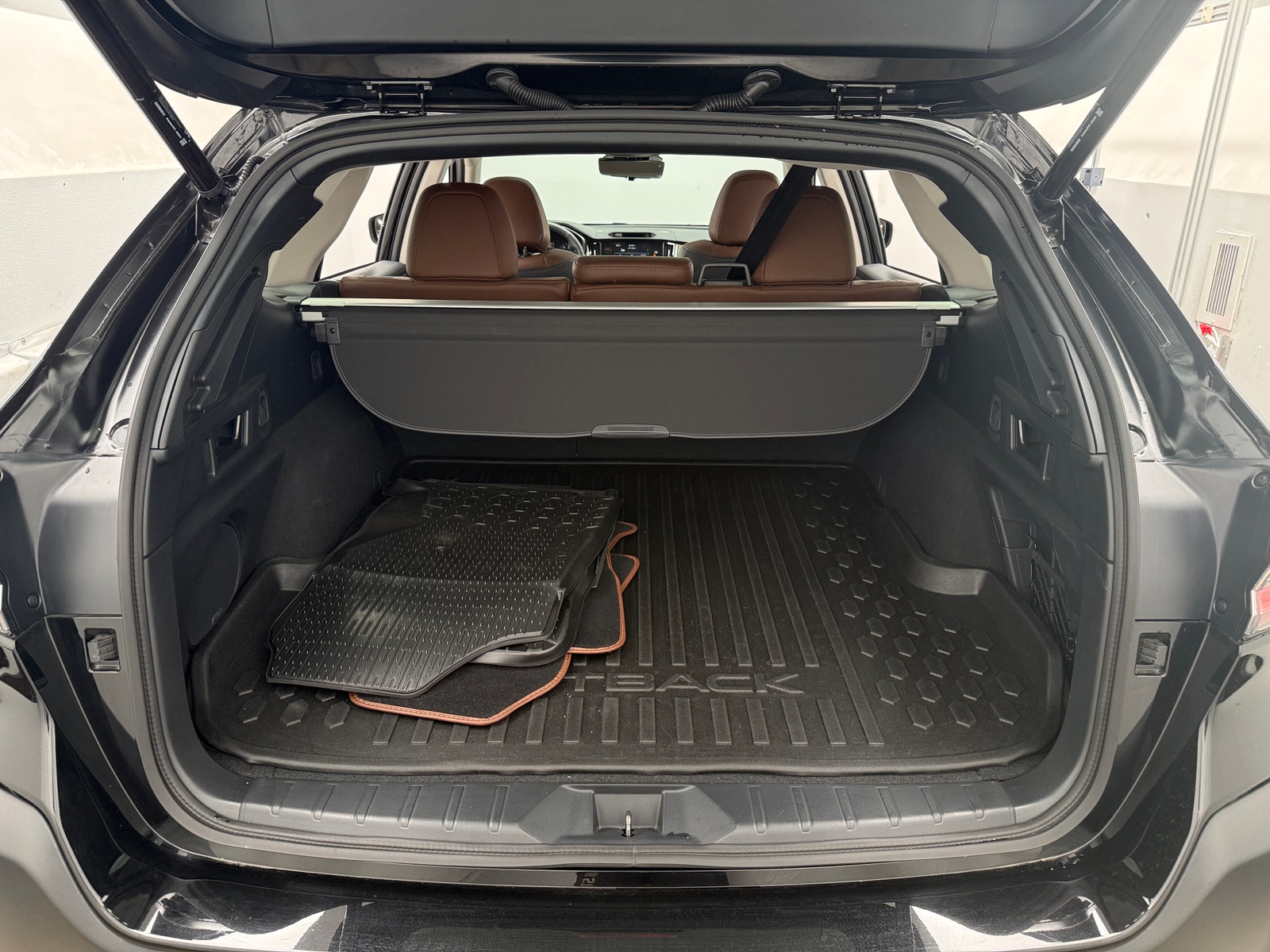 Thumbnail: 2025 Subaru Outback - 6