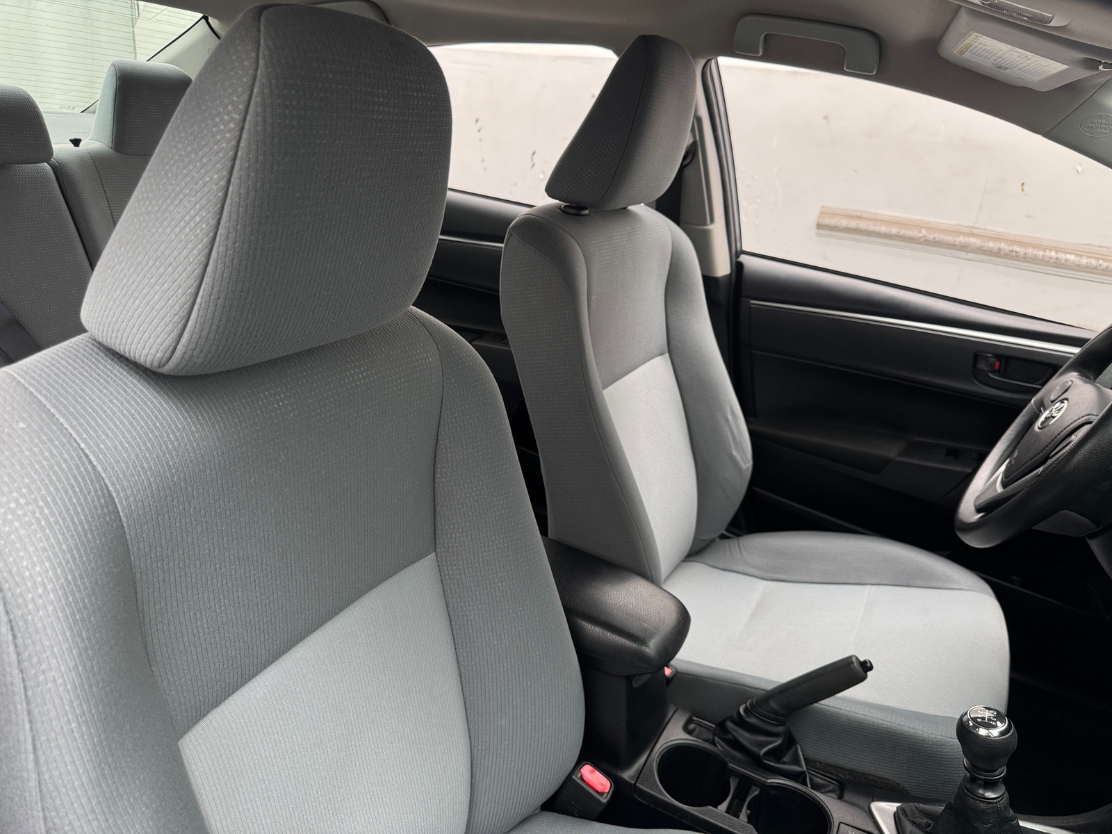 Thumbnail: 2015 Toyota Corolla - 2