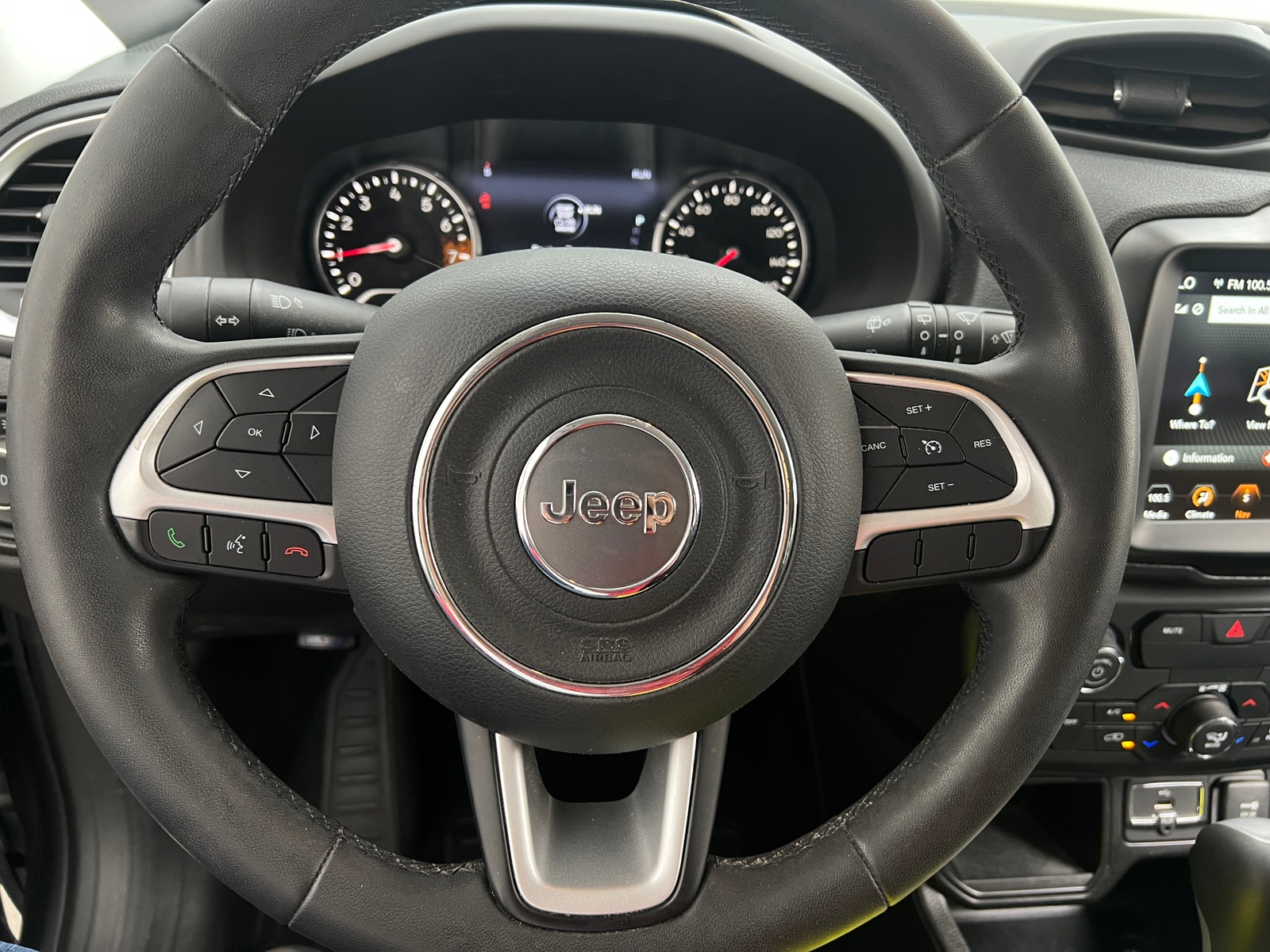 Thumbnail: 2018 Jeep Renegade - 5
