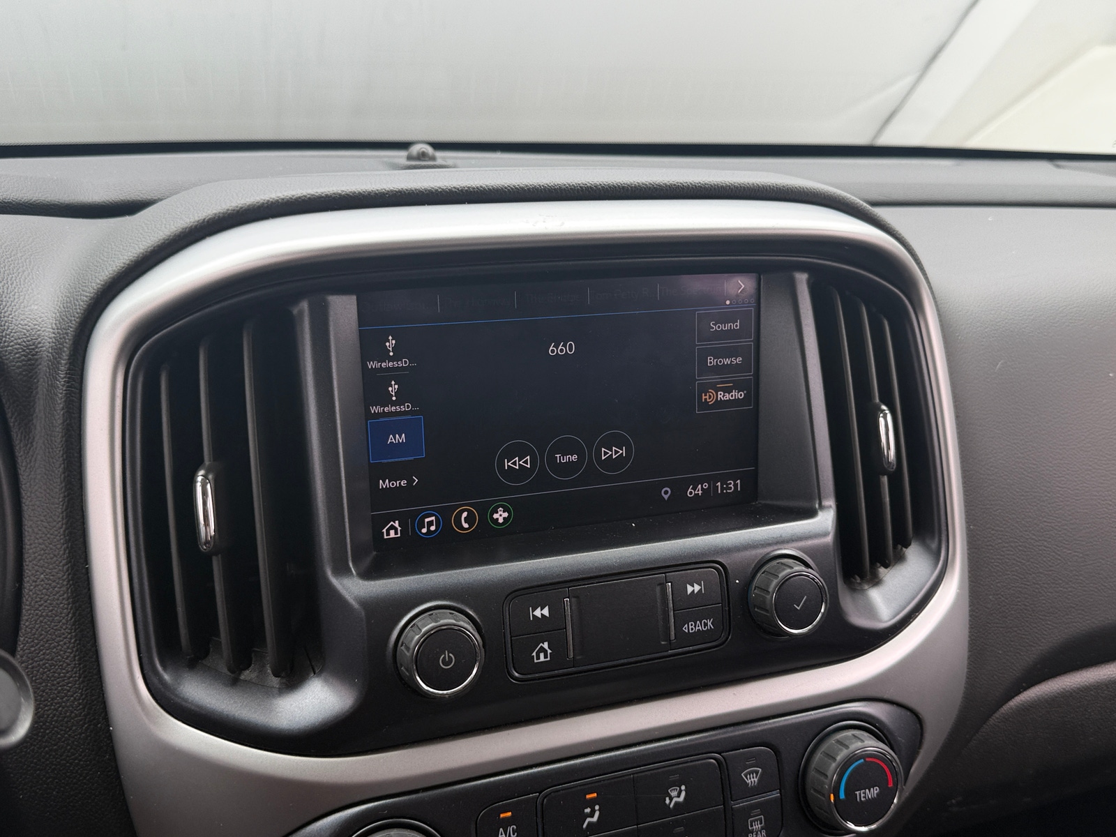 Thumbnail: 2019 Chevrolet Colorado - 4