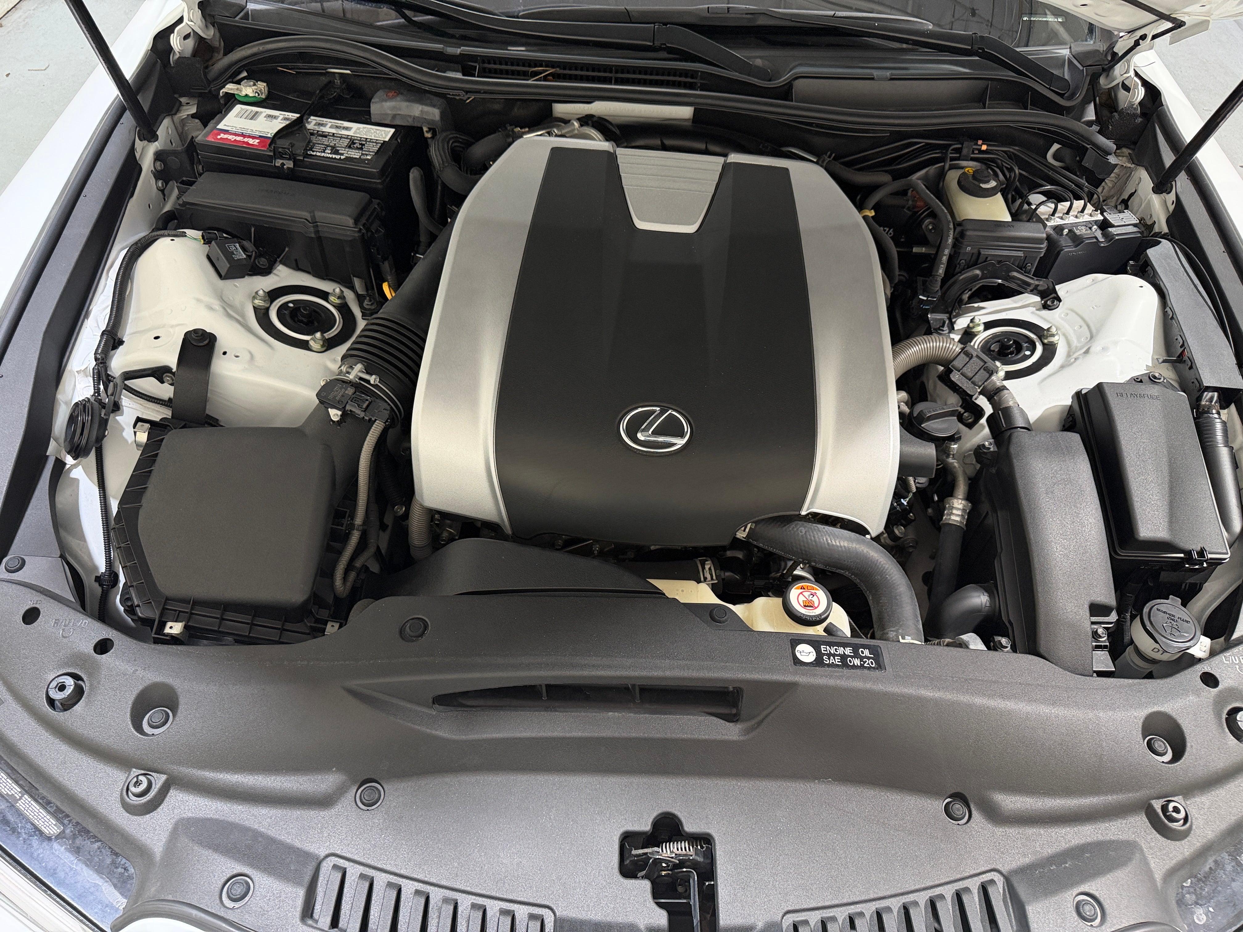 2021 Lexus IS
